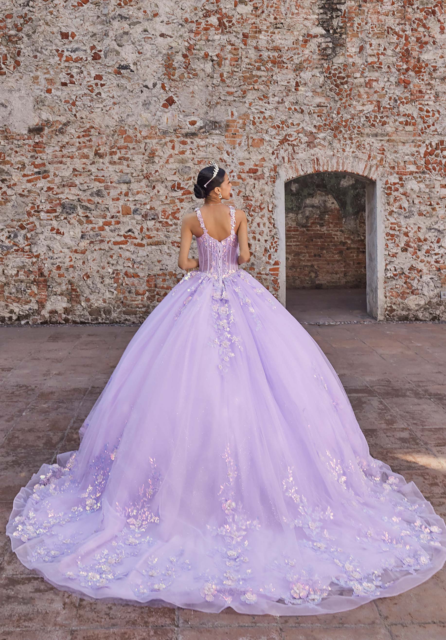morilee-vizcaya-asha-quincea-era-ballkleid-organza image 8