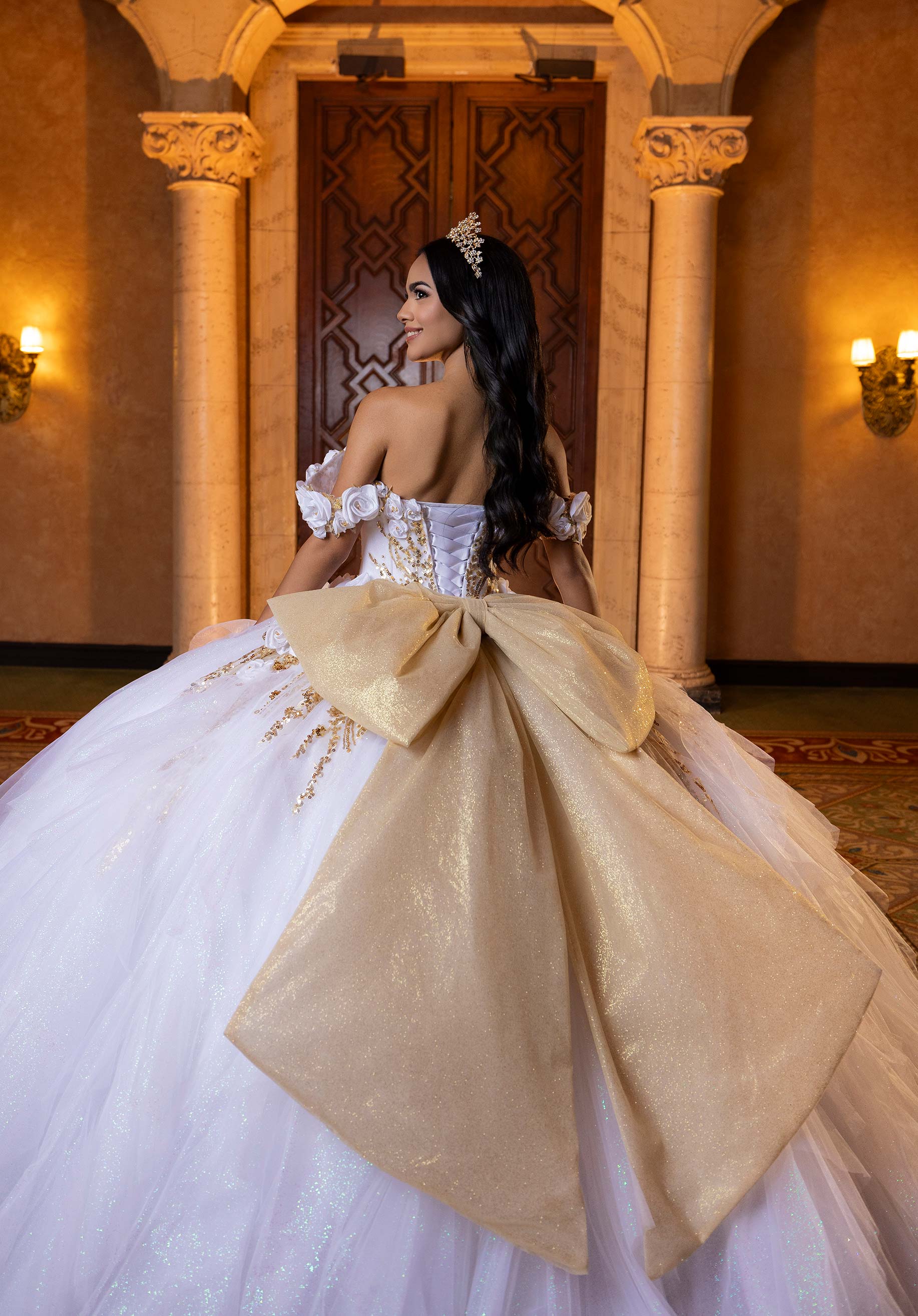 morilee-betty-quincea-era-ballkleid-korsett-mit-schleife image 3
