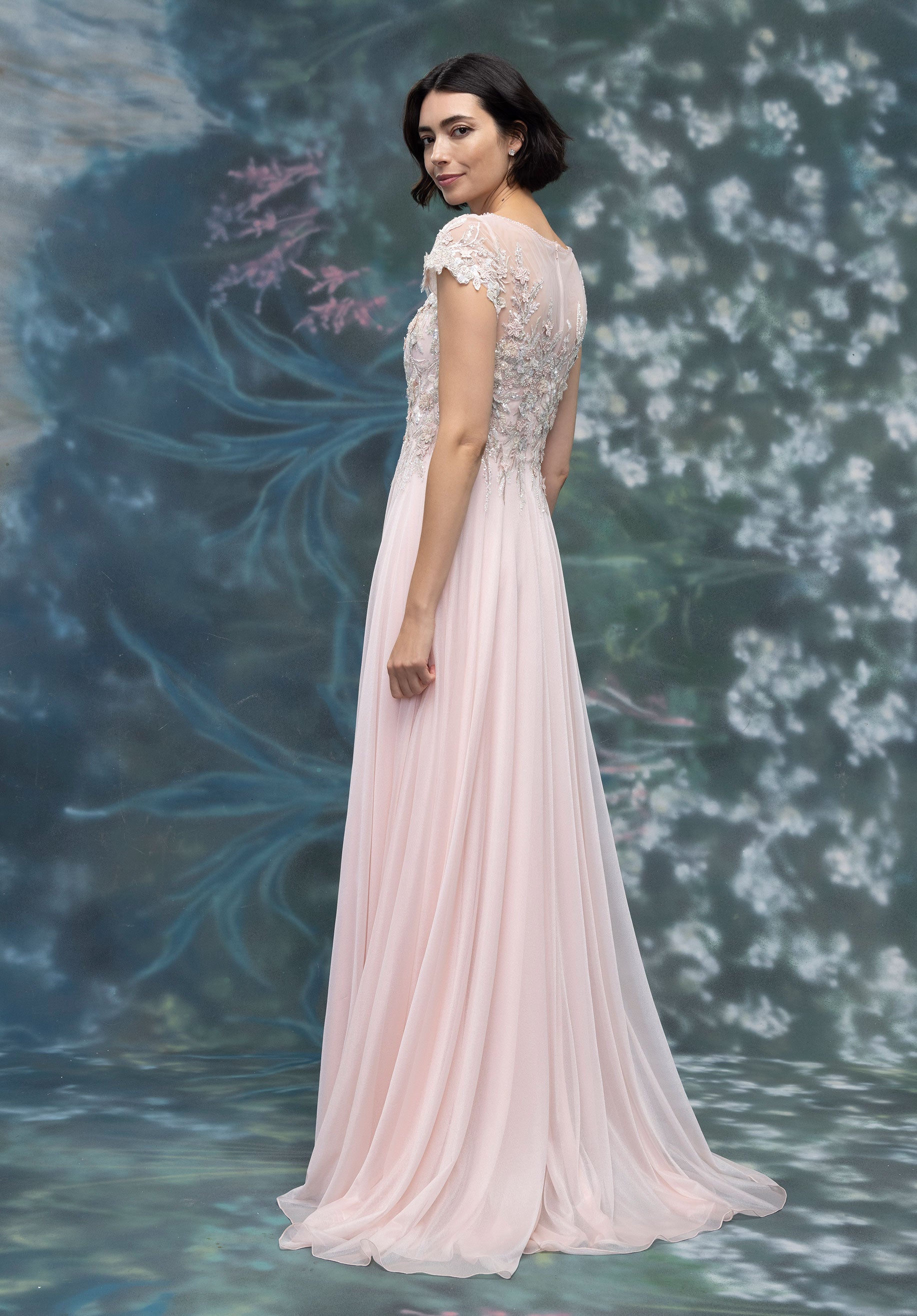 morilee-3d-floral-crystal-shimmer-chiffon-abendkleid-a-linie image 3