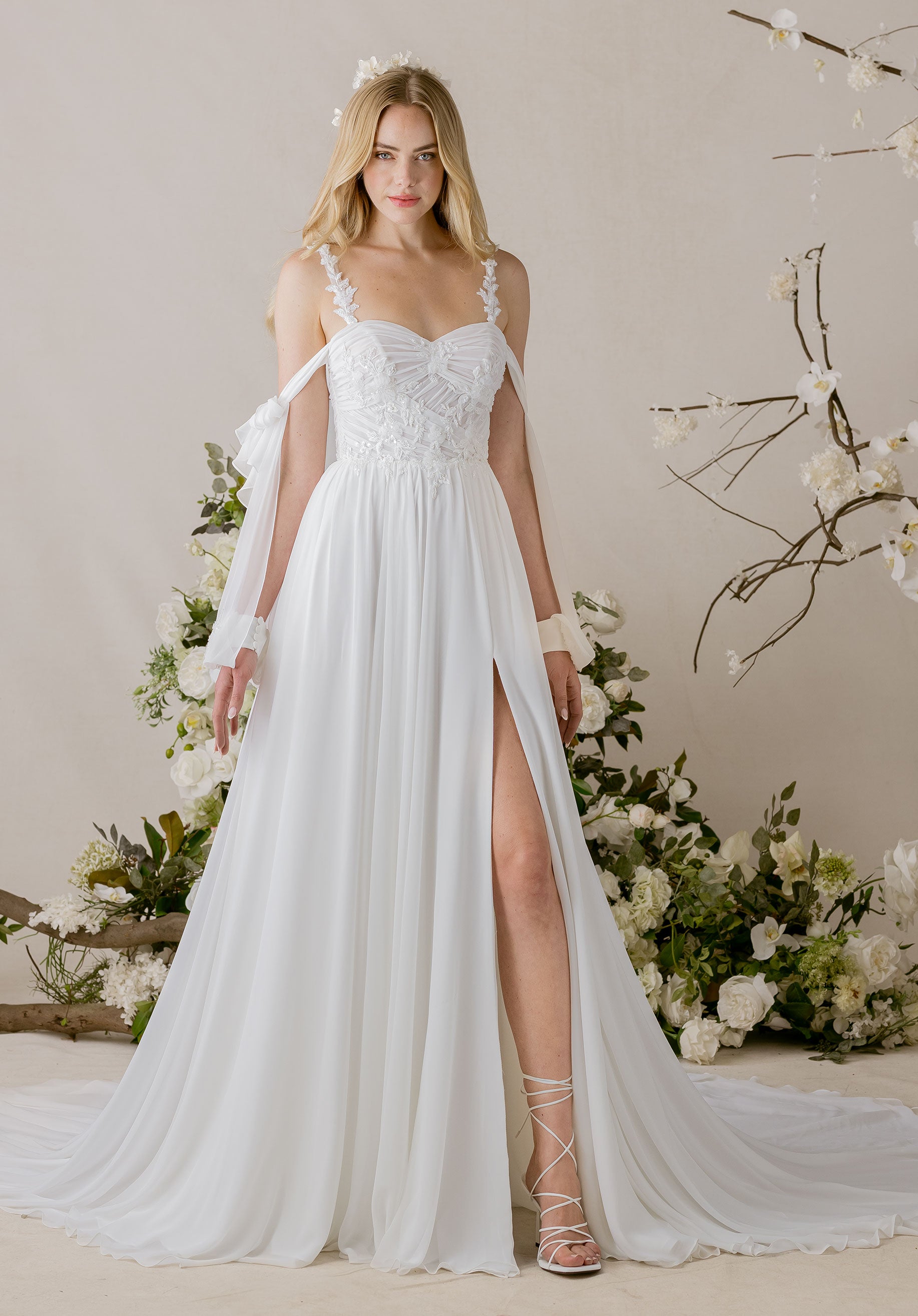morilee-cyn-a-linie-brautkleid-mit-bischofs-rmeln image 1
