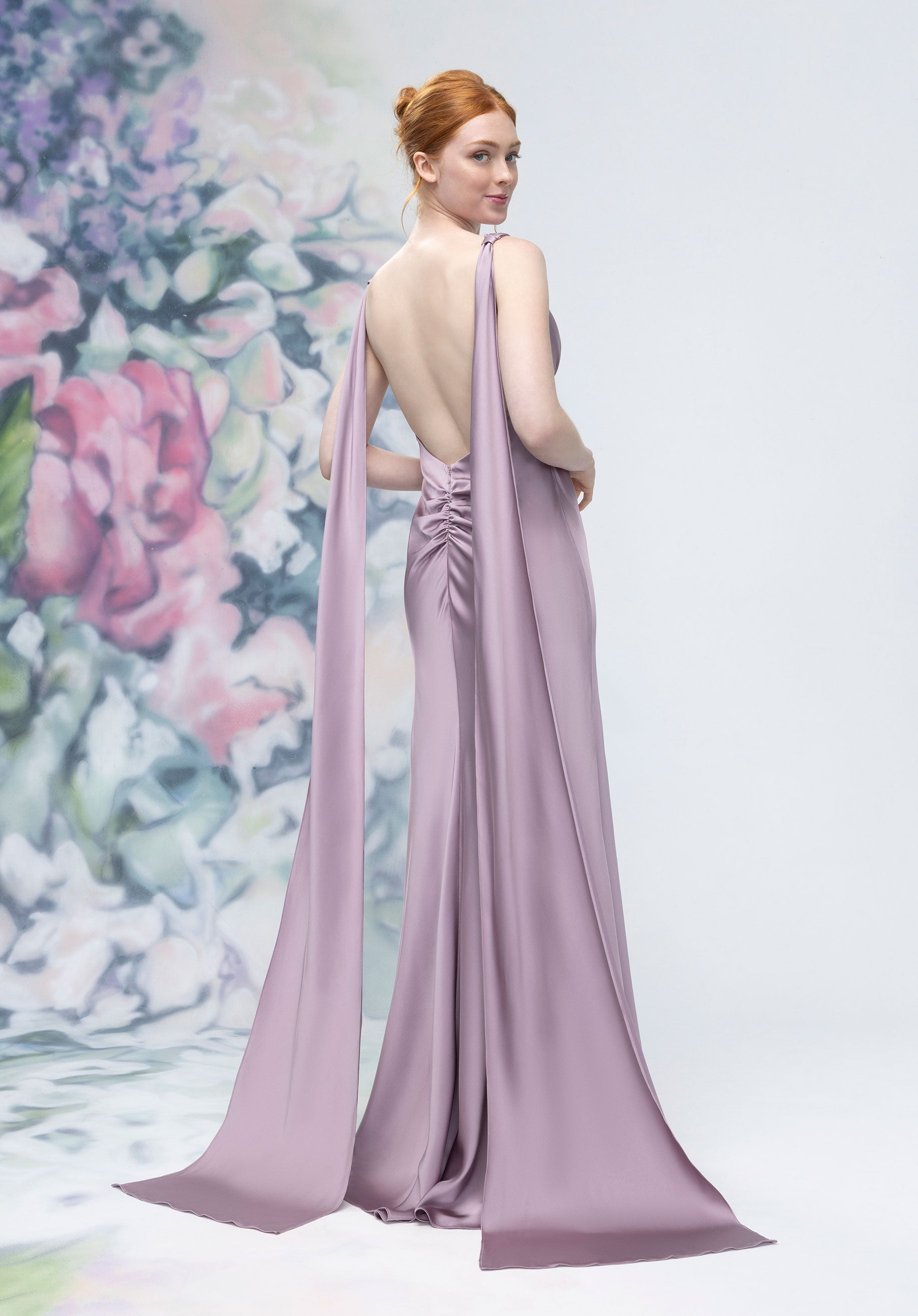morilee-brautjungfernkleid-satin-v-ausschnitt-empire-mit-halstuch image 4