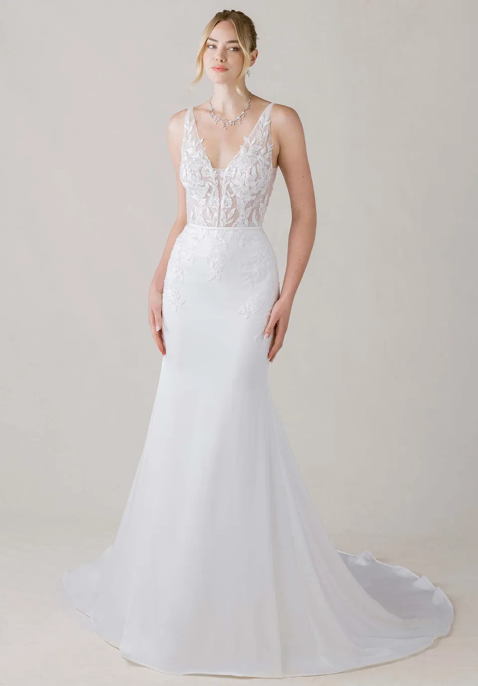morilee-odile-brautkleid-crepe-fit-and-flare-mit-berrock image 1