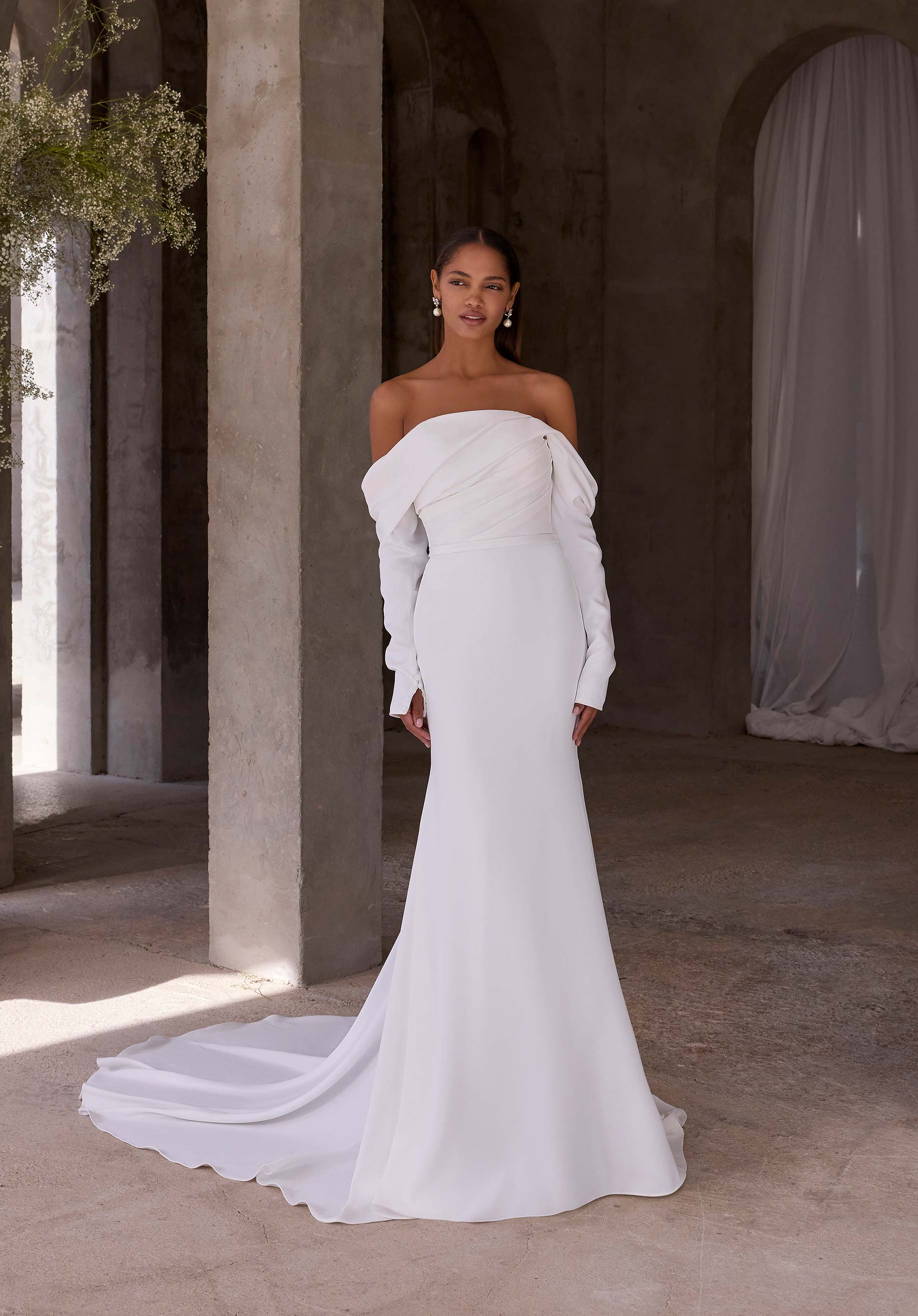 morilee-zoe-brautkleid-fit-and-flare-crepe-off-shoulder image 1