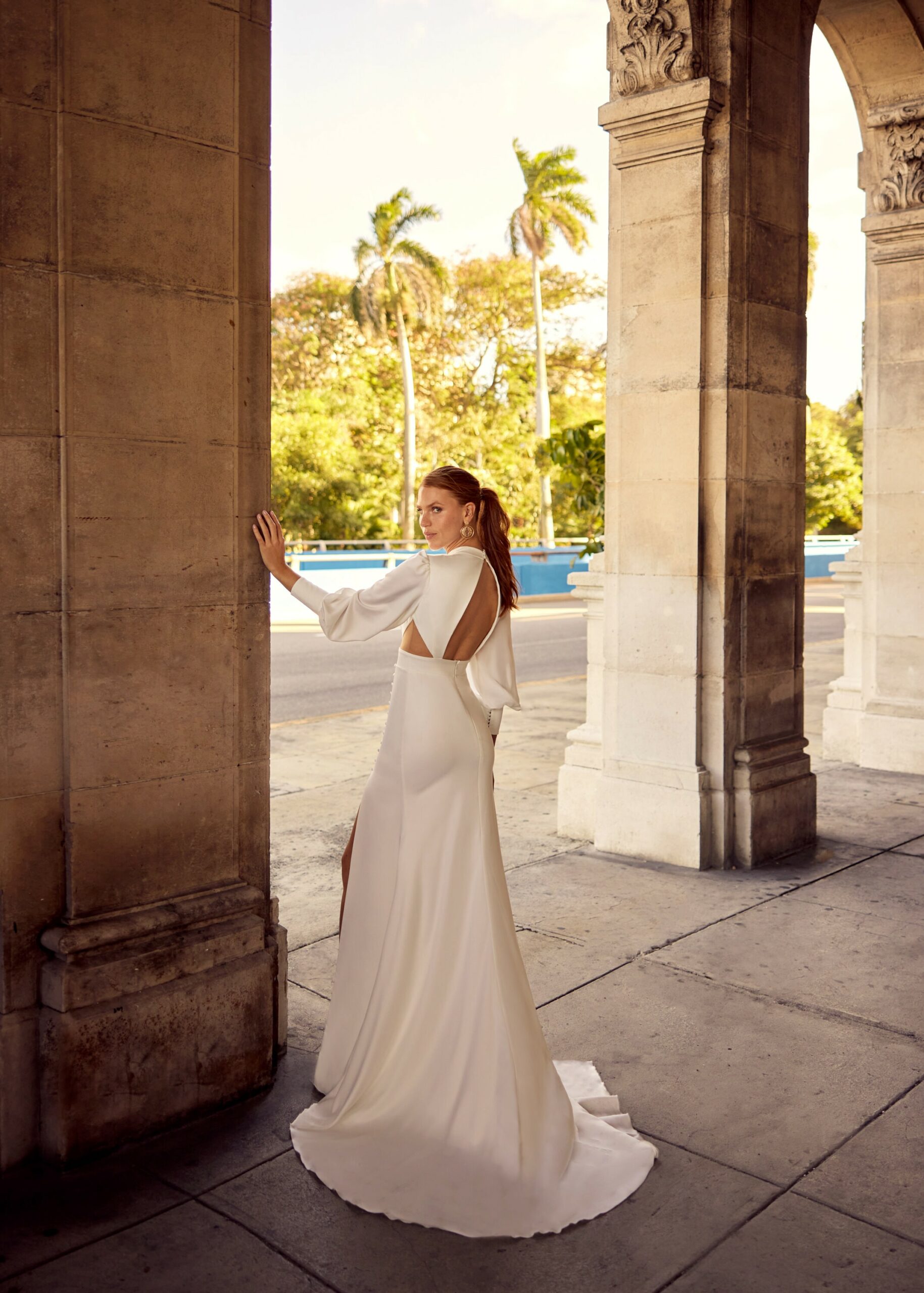 gbs-herve-paris-bridal-layton-brautkleid-libre-collection image 2