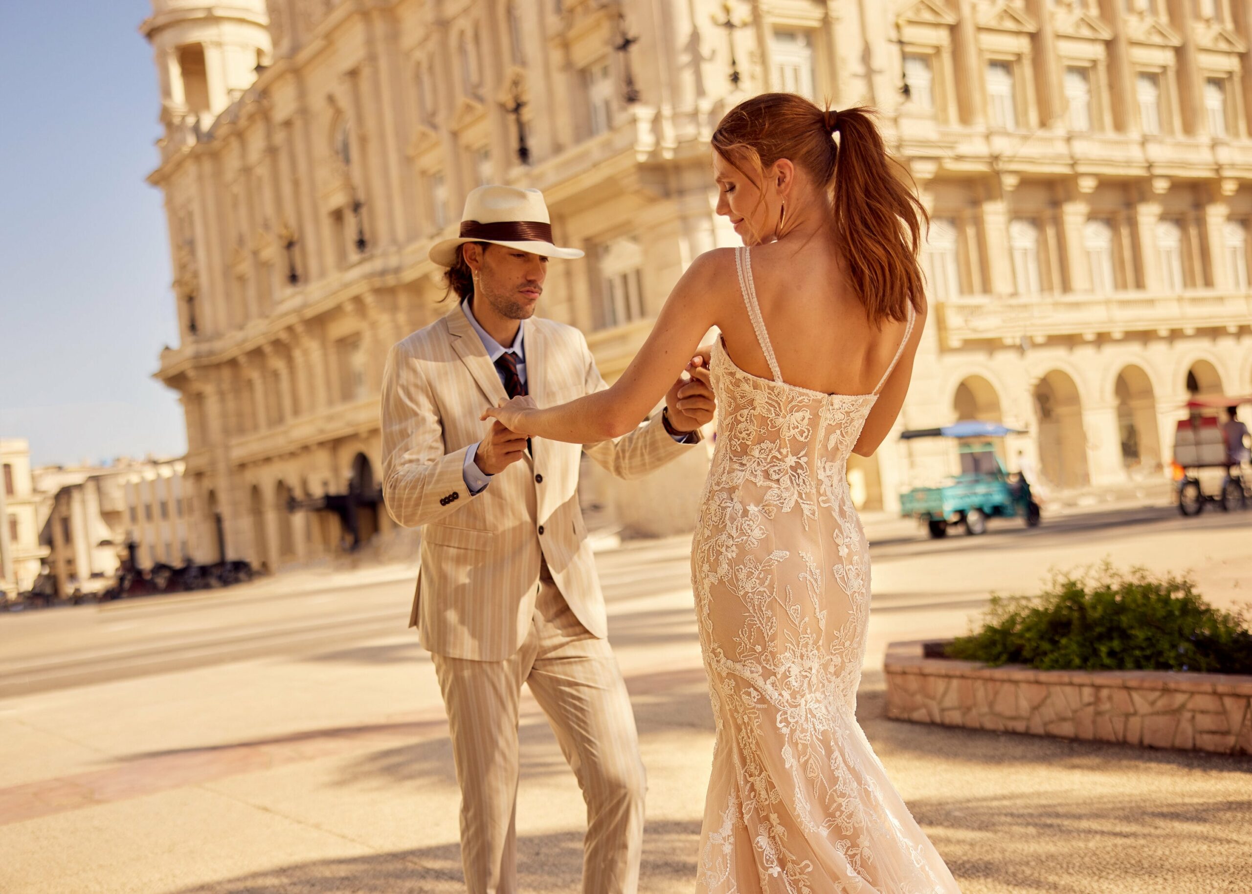 gbs-herve-paris-bridal-lex-braut-festliche-komplettgarderobe-libre-collection image 6