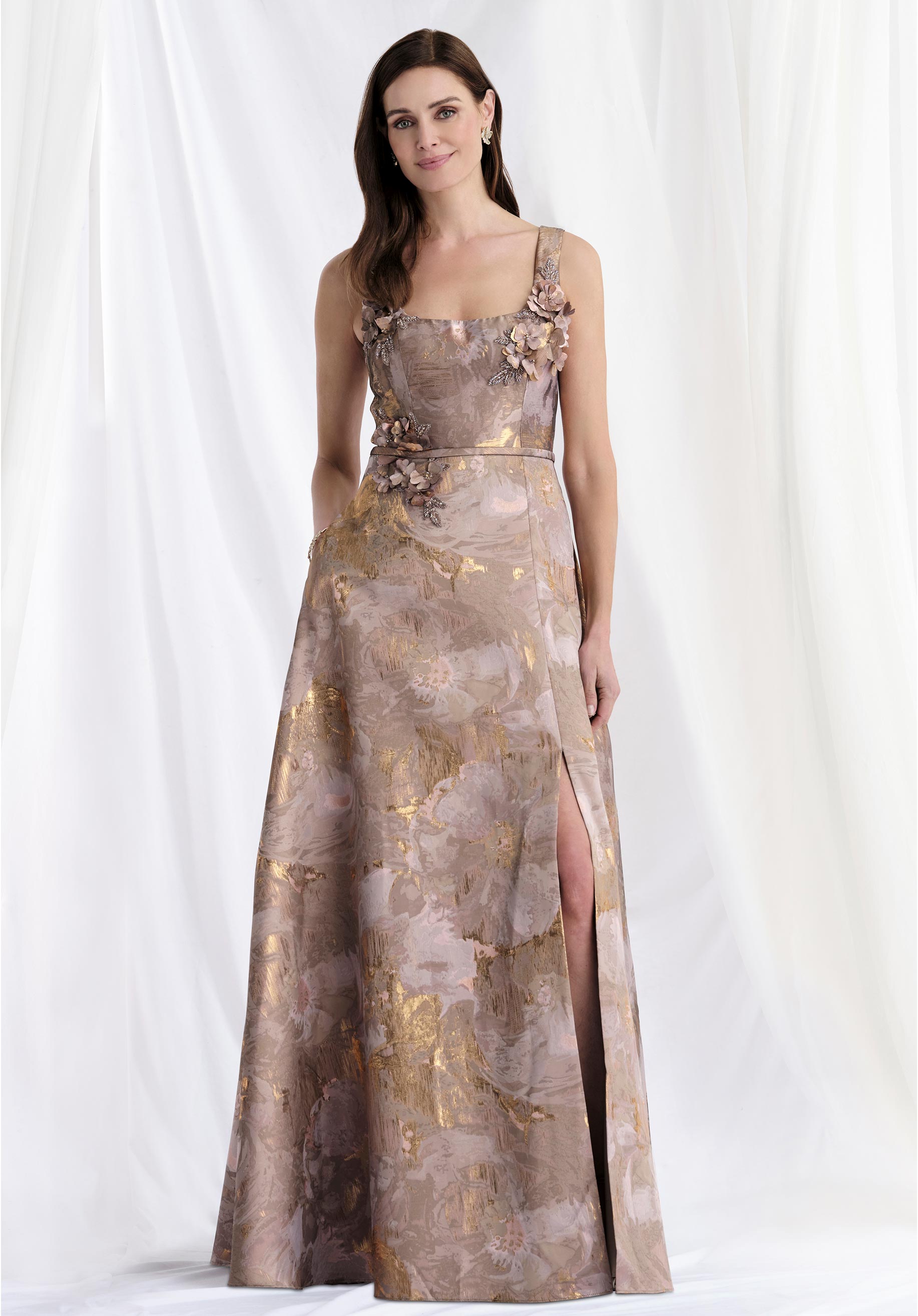 morilee-brokat-a-linie-abendkleid-mit-square-neck-und-perlenbl-ttern image 1