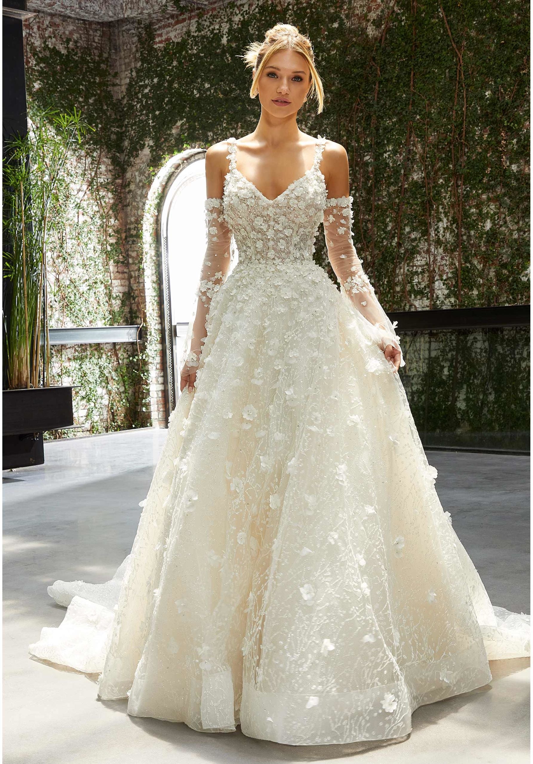 morilee-harmonia-brautkleid-a-linie-mit-glitzer-t-ll-und-glocke-rmeln image 3