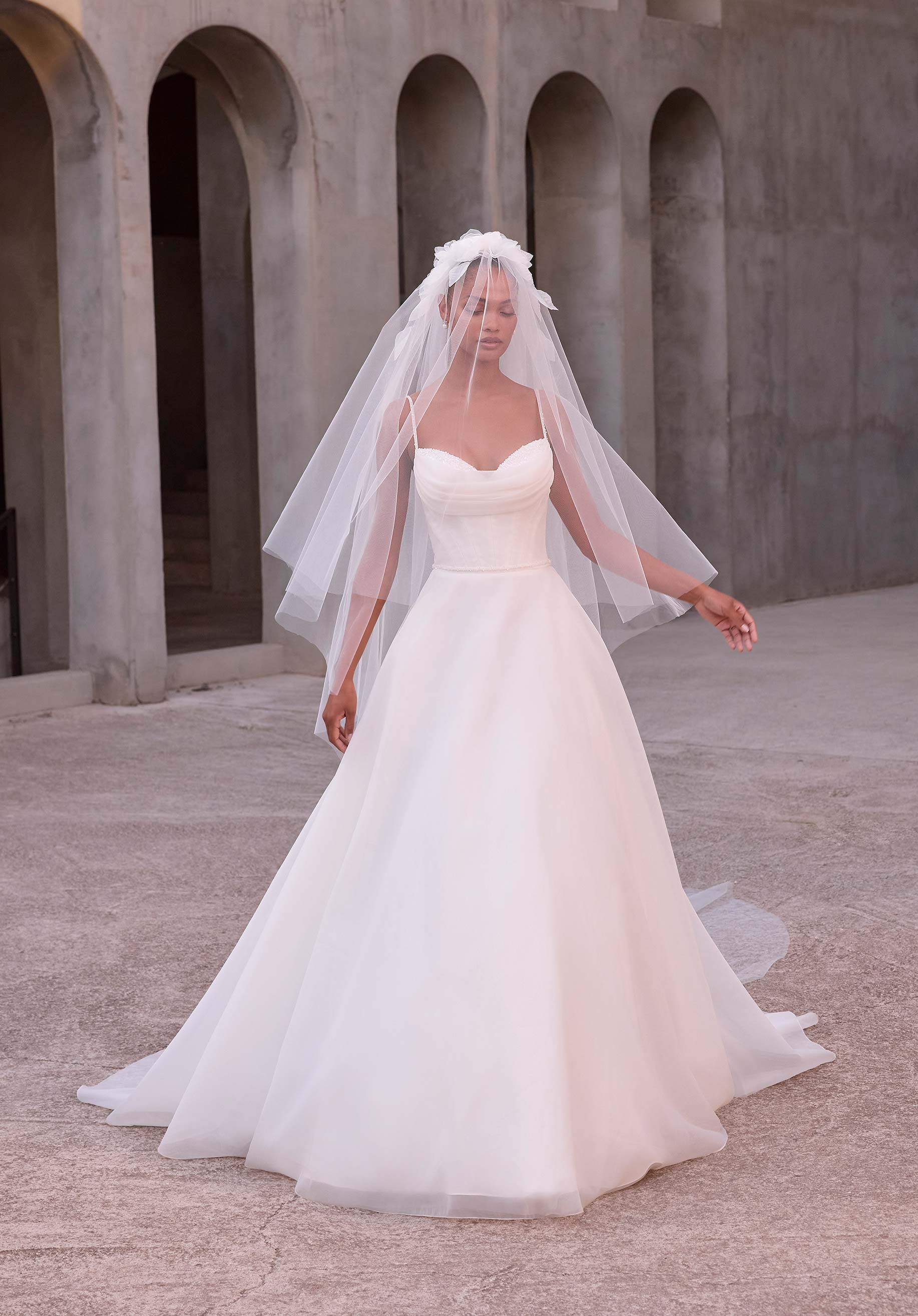 morilee-helene-brautkleid-a-linie-chiffon-mit-kristall-perlen-und-taschen image 3