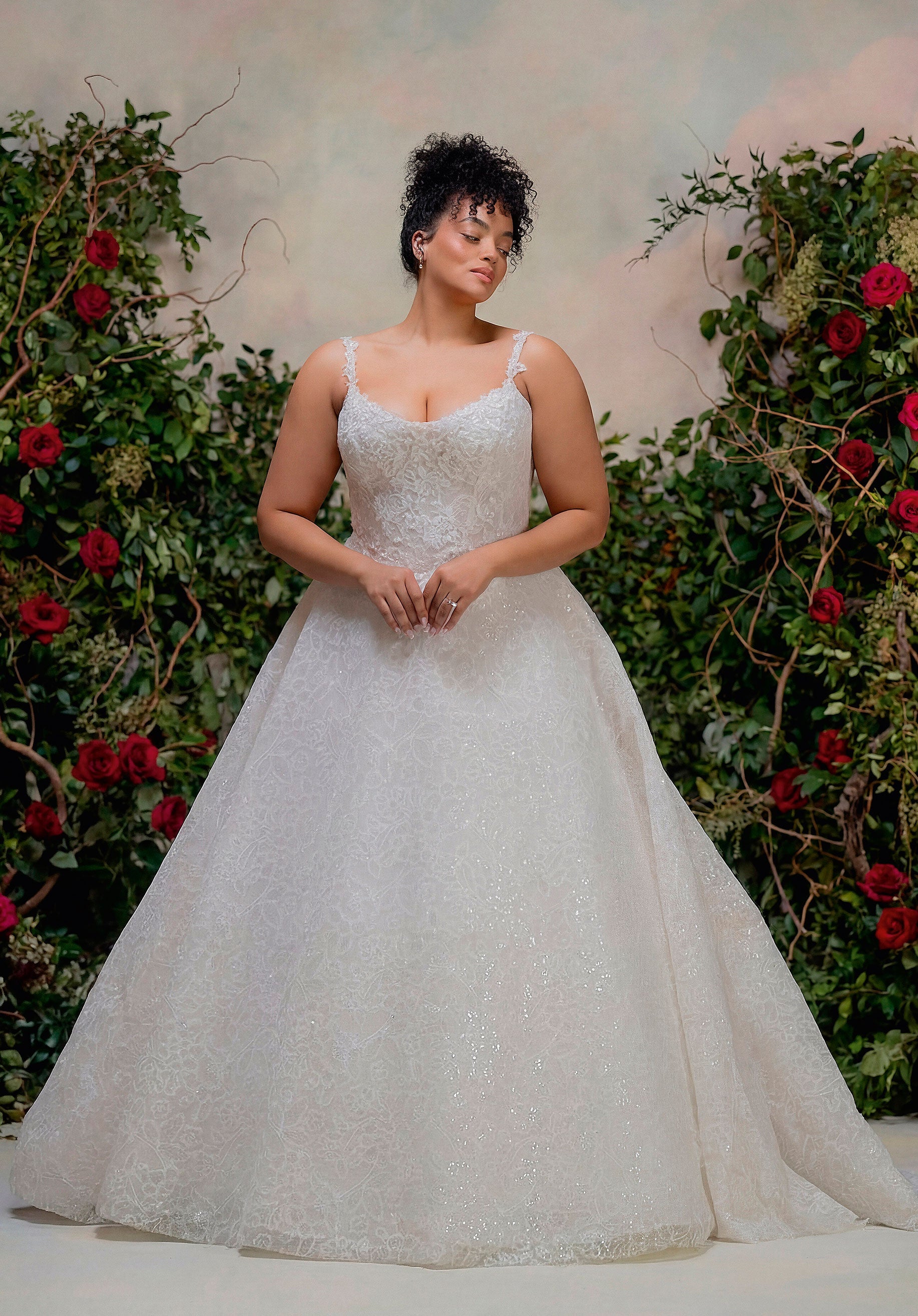 morilee-tullia-brautkleid-aus-pailletten-spitze-mit-corsage image 3