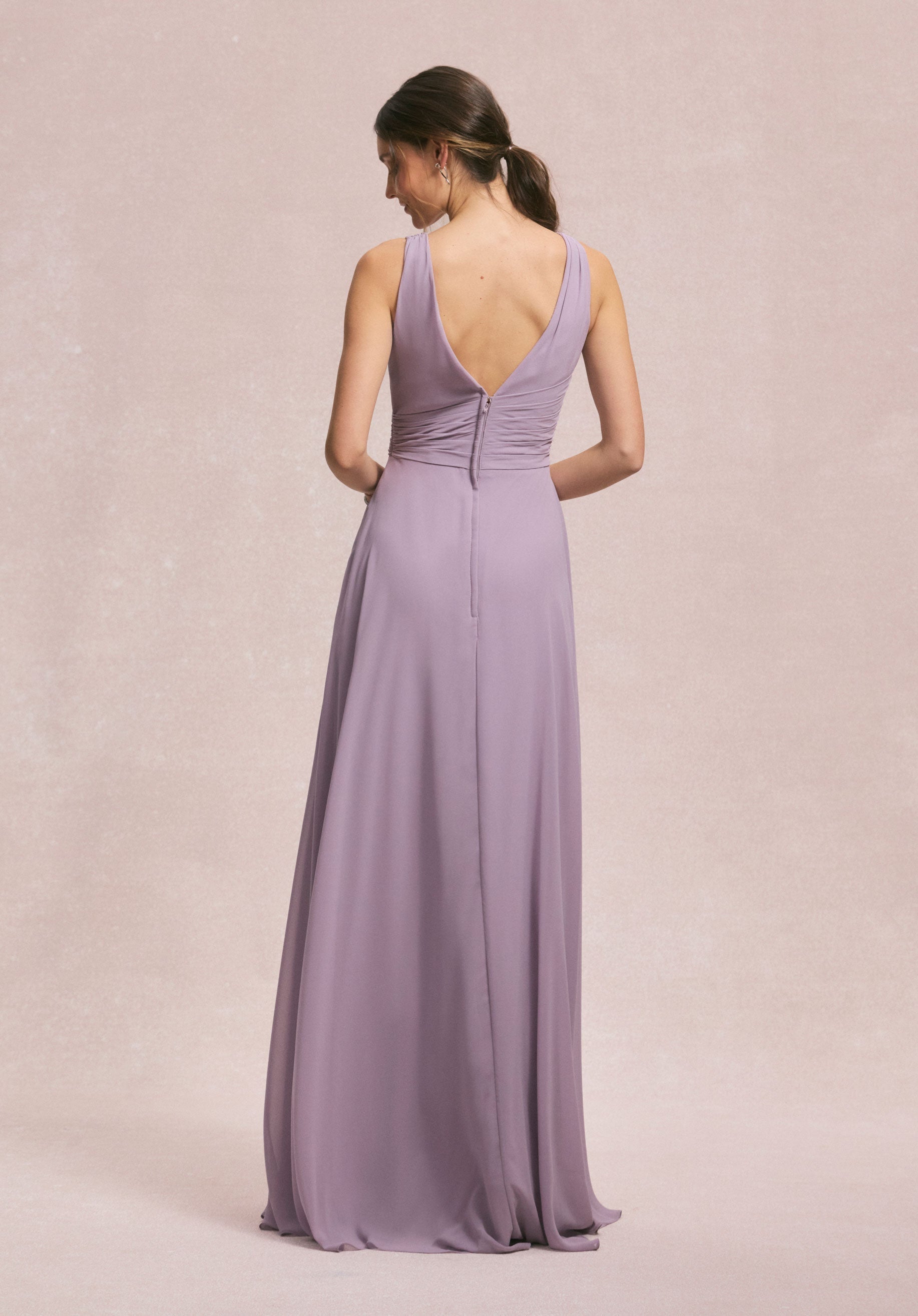 morilee-brautjungfernkleid-chiffon-v-ausschnitt-r-sche image 6