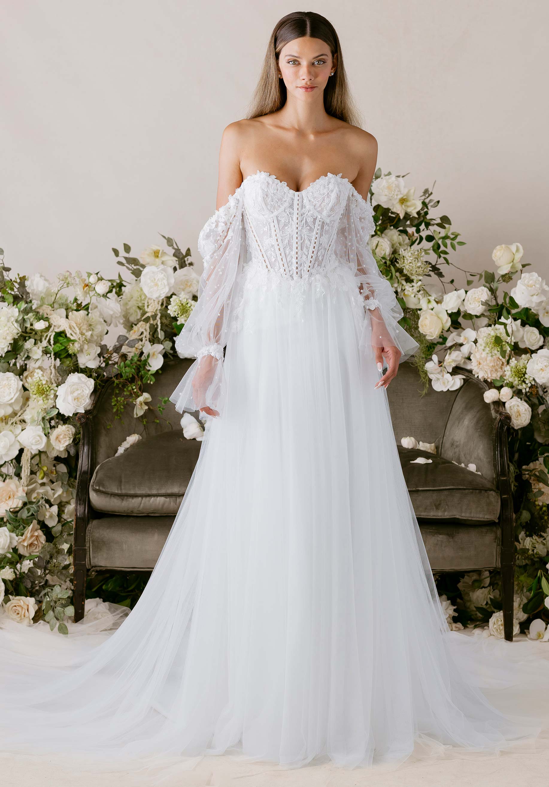 morilee-clara-brautkleid-fit-flare-sweetheart-mit-t-ll-berrock-und-rmeln image 1