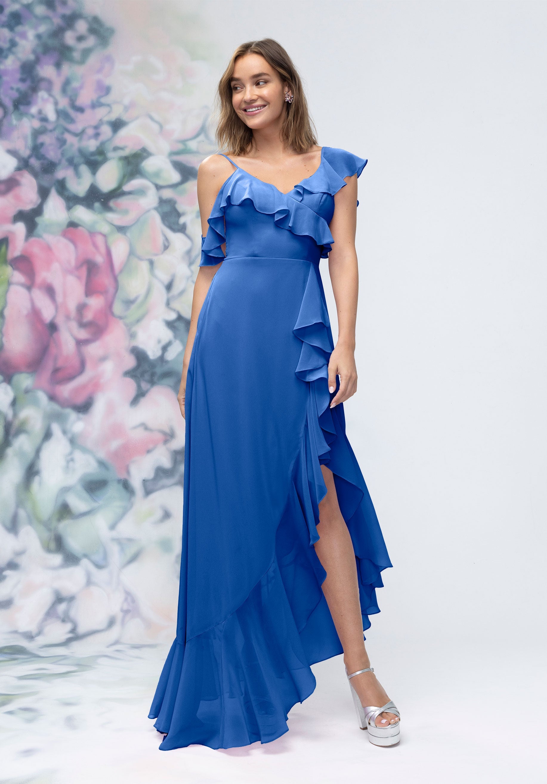 morilee-chiffon-brautjungfernkleid-a-linie-mit-r-schen-schlitz image 5