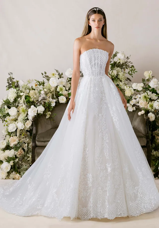 morilee-carlotta-brautkleid-ballkleid-tr-gerlos-mit-korsett-und-schleppe image 1