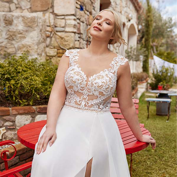 gbs-herve-paris-bridal-ardeche-brautkleid-spitze-mit-schlitz image 1