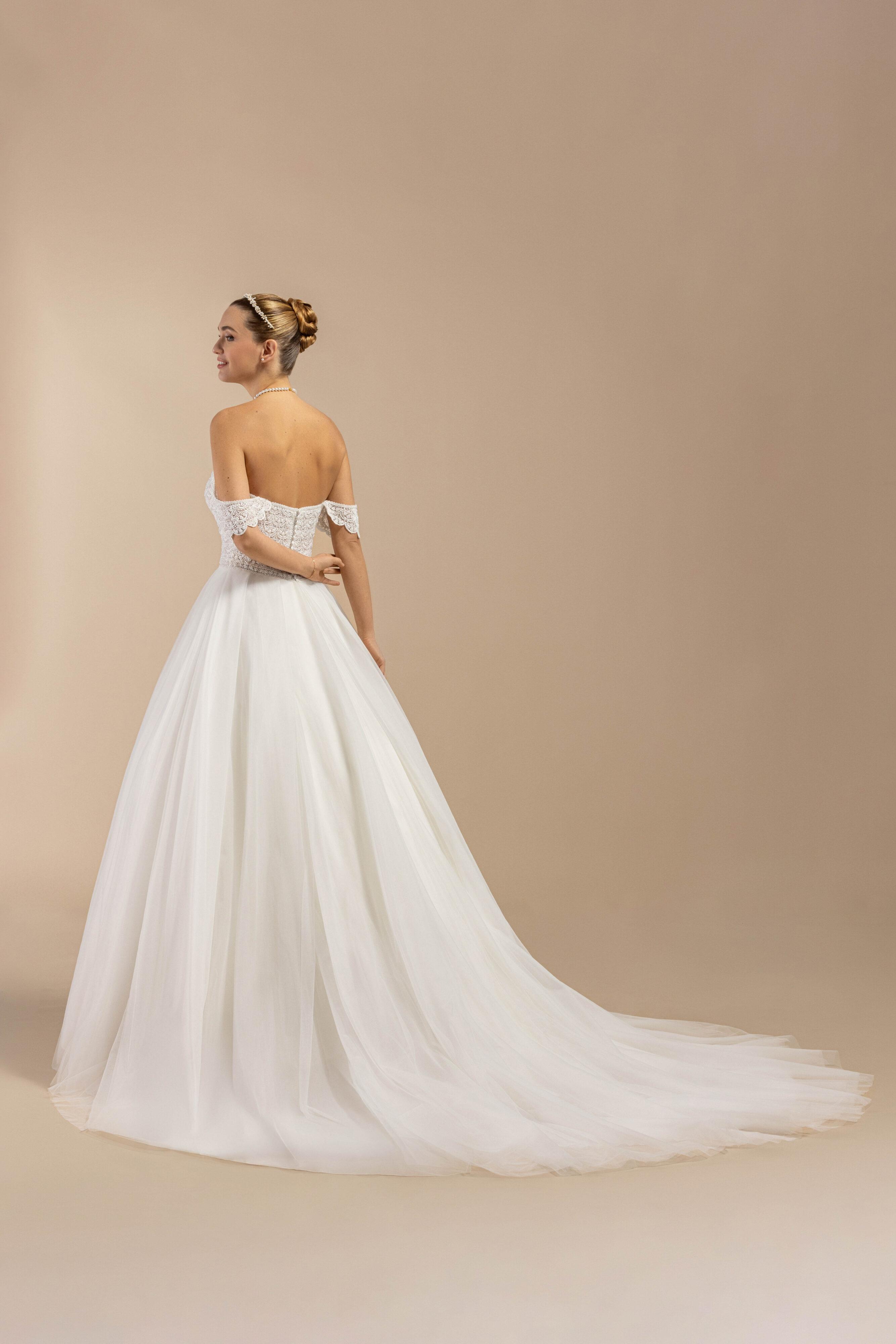 eglantine-bettie-brautkleid-ivoire-wei-gr-e-34-74 image 3