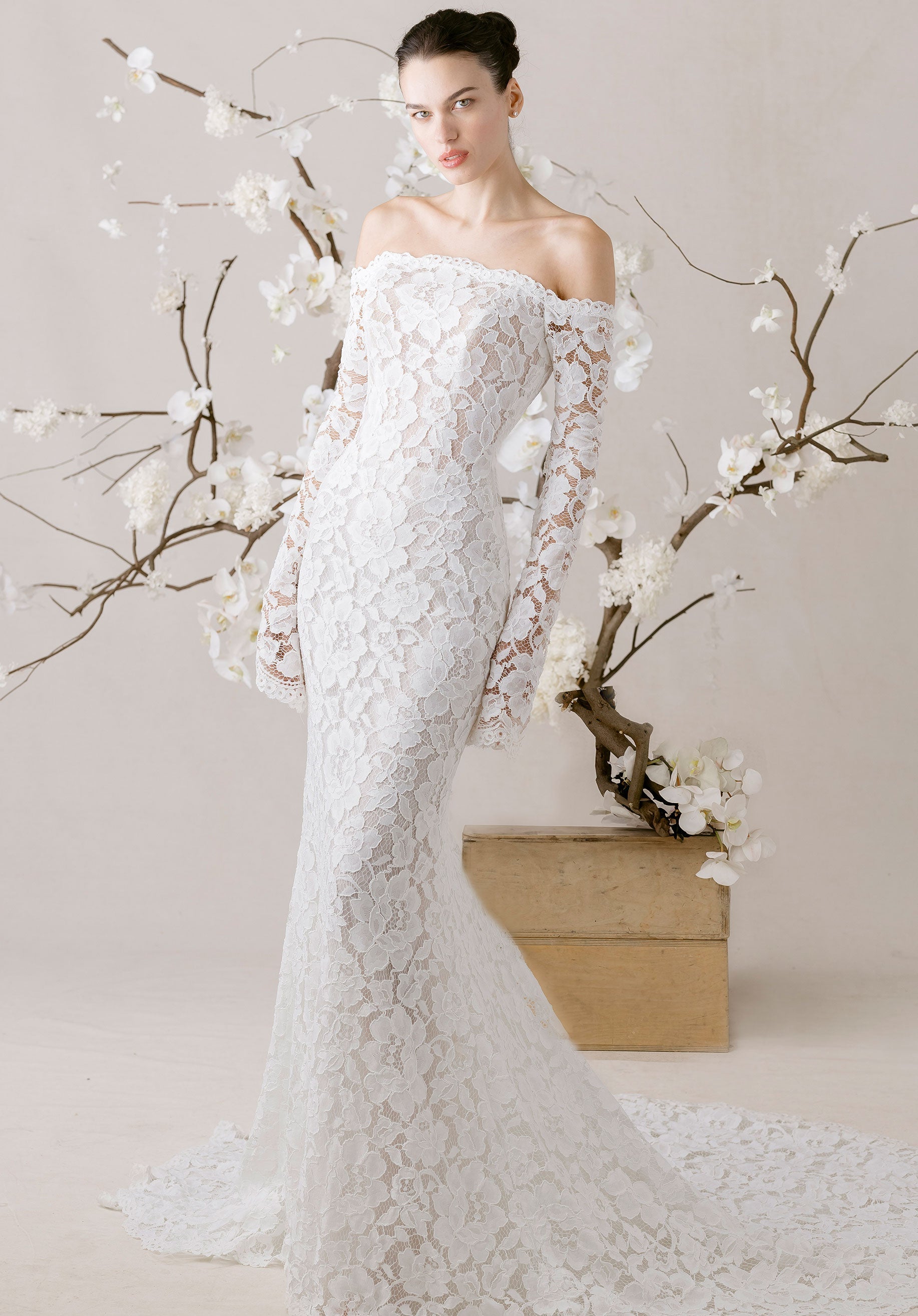 morilee-posy-brautkleid-mermaid-mit-langarm-und-peony-spitze image 1