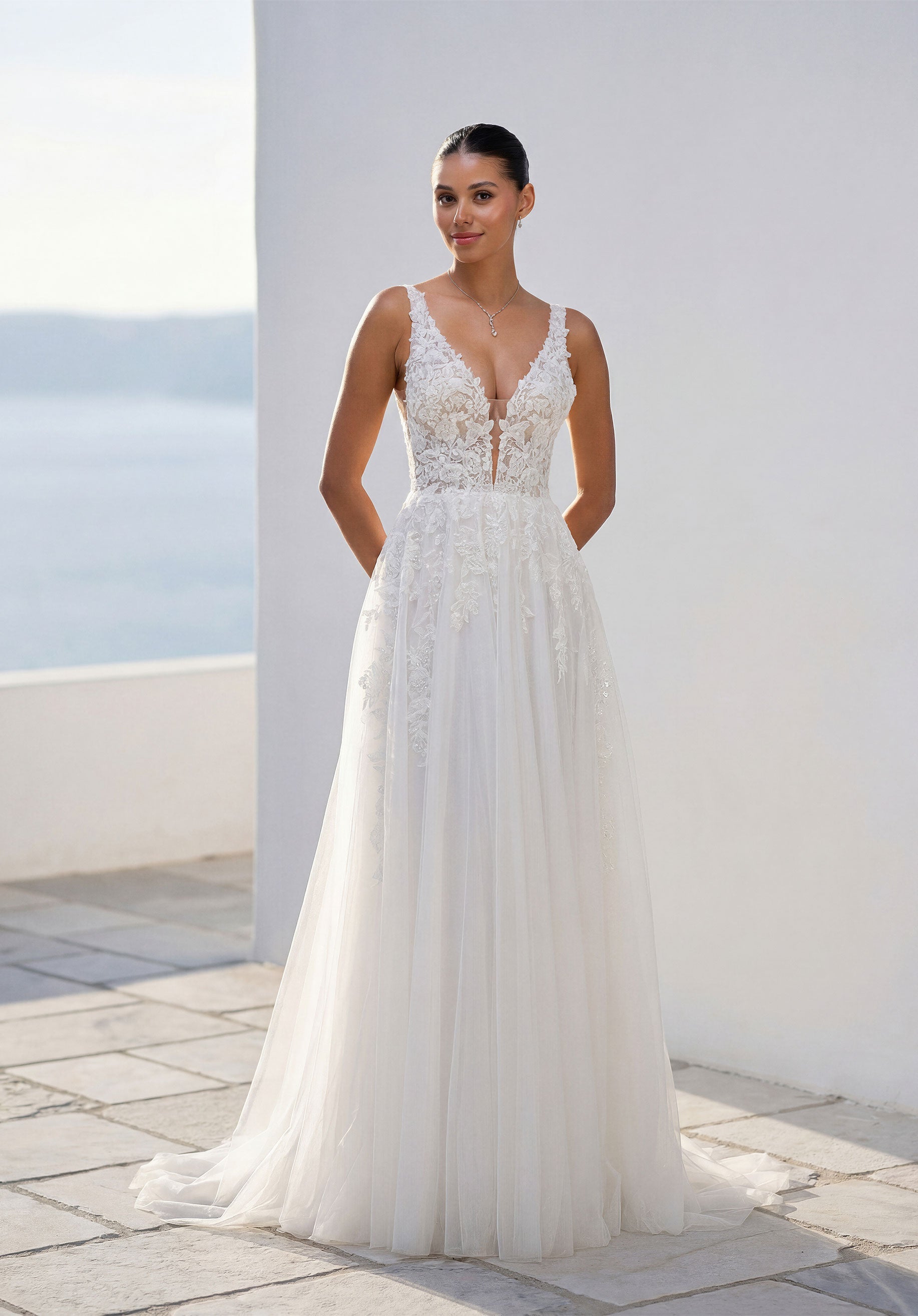 morilee-true-brautkleid-a-linie-t-ll-blumenstickerei image 1