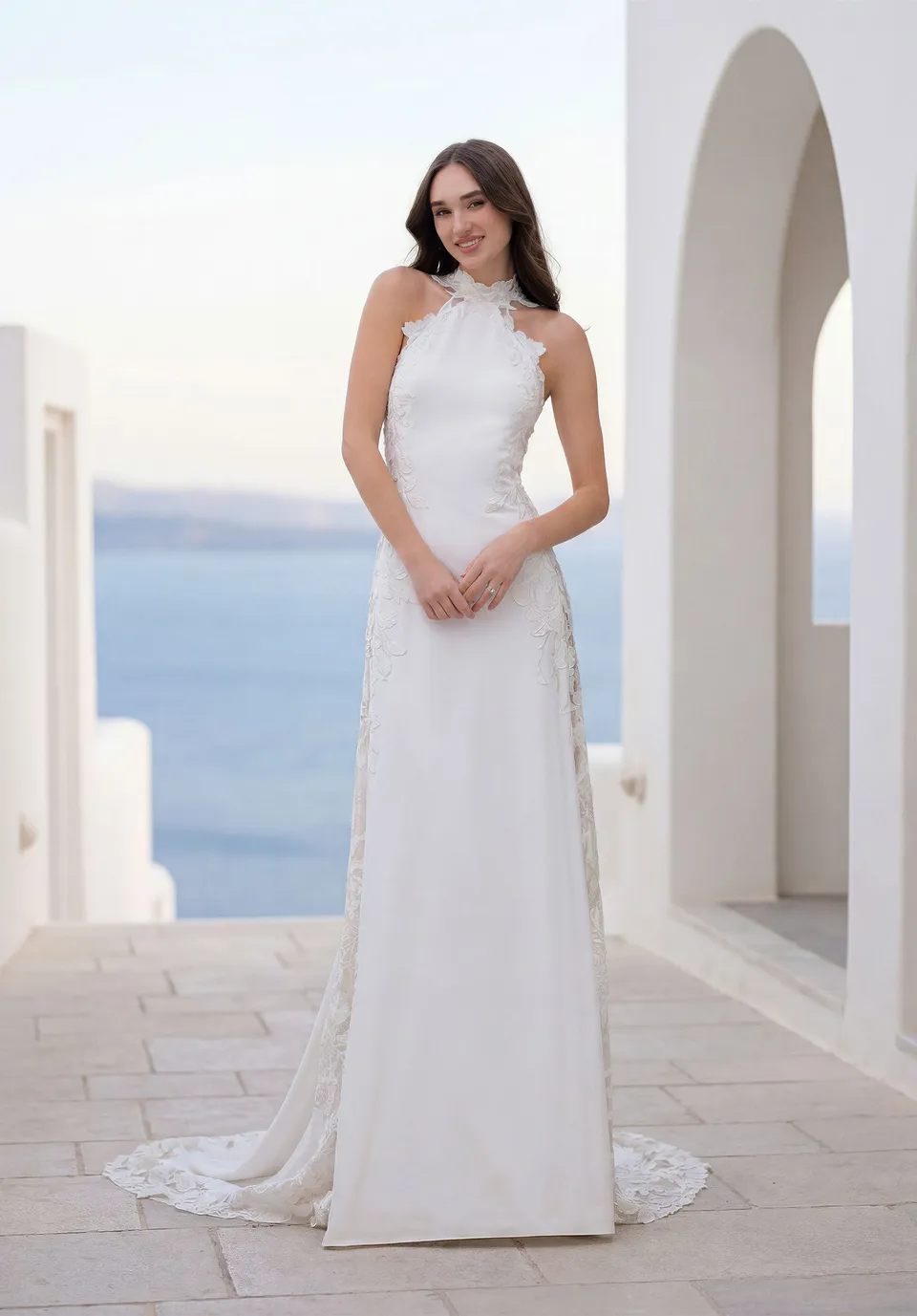 morilee-tairina-brautkleid-halter-a-linie-crepe image 1