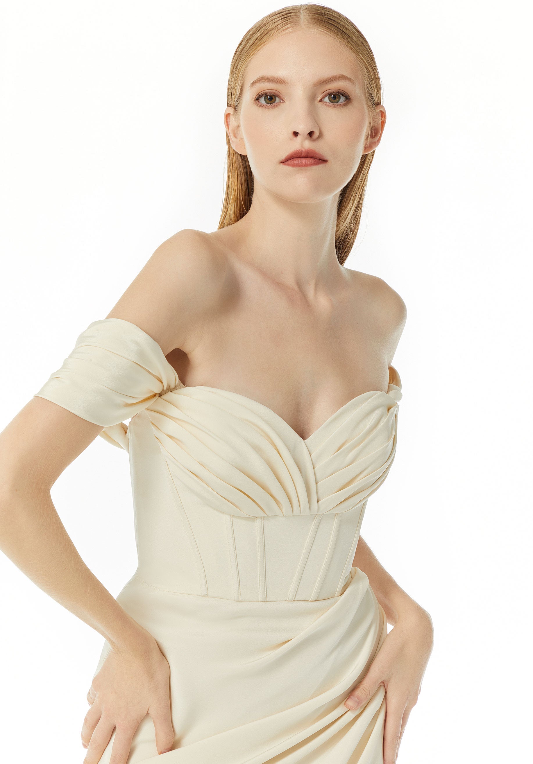 morilee-alessia-brautkleid-festliche-garderobe image 2