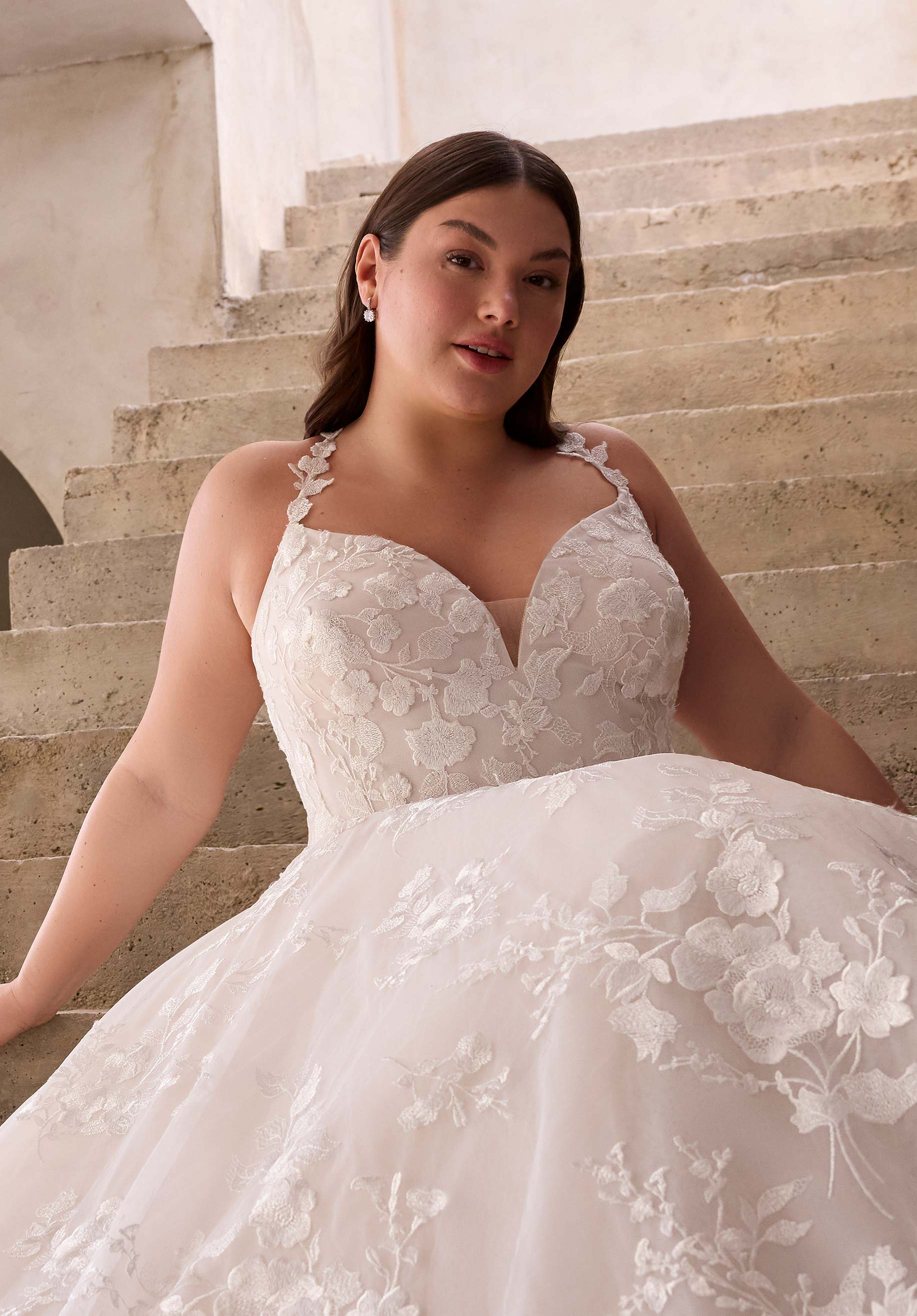 morilee-julietta-minervina-a-linie-brautkleid-mit-taschen image 3