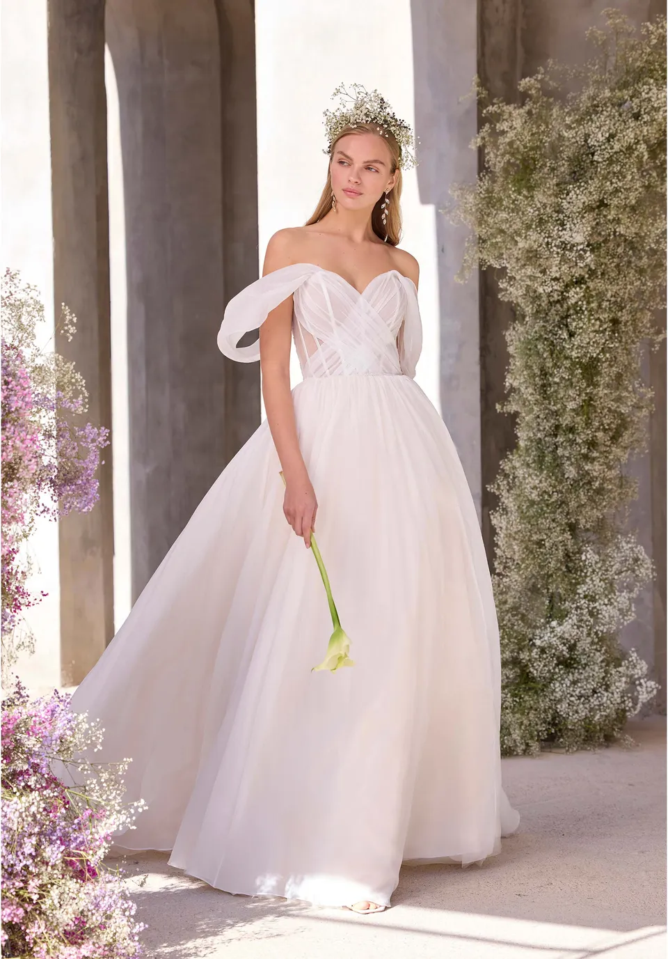 morilee-levana-brautkleid-off-shoulder-organza-a-linie-in-ivory-honey image 1