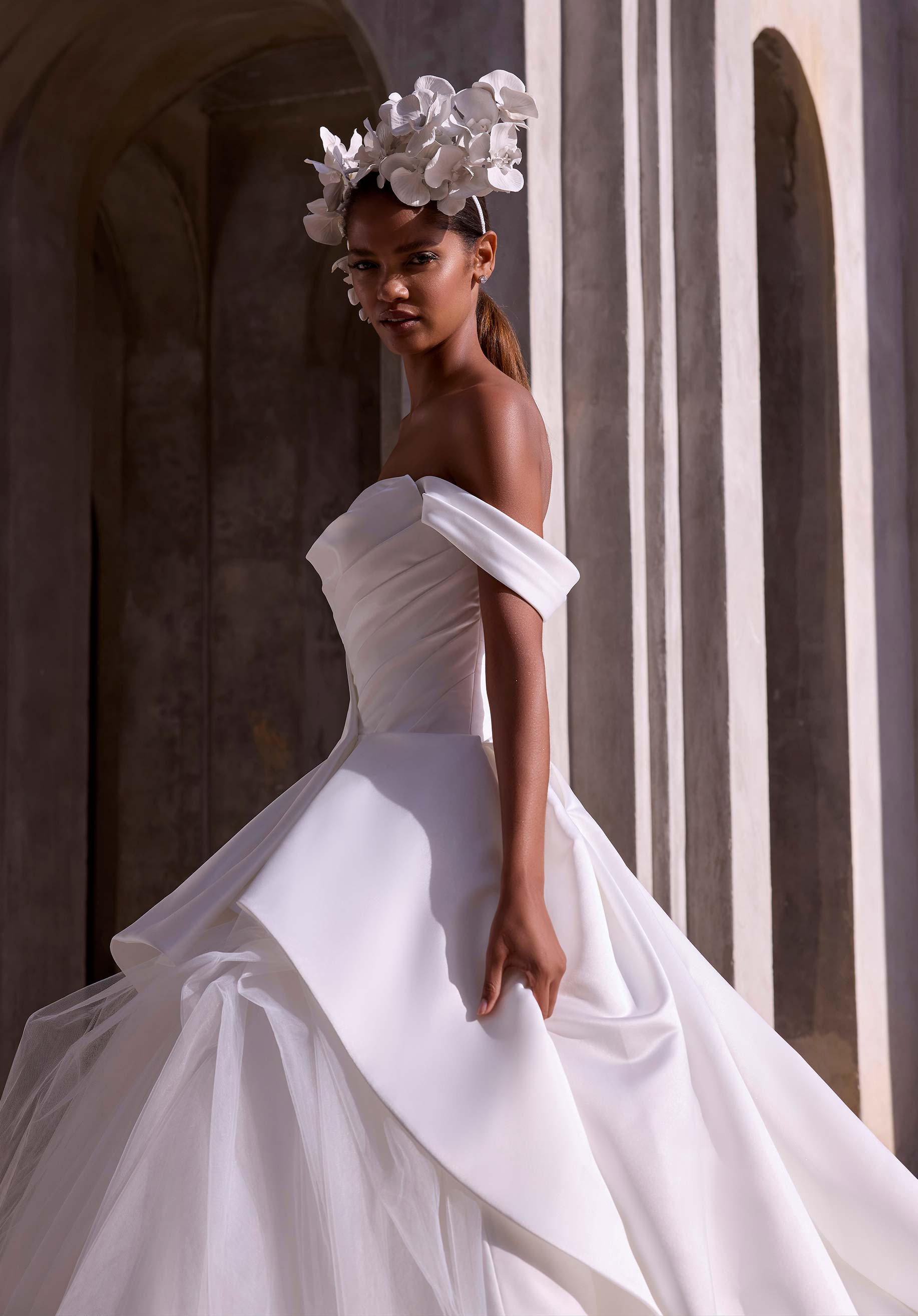 morilee-nuwa-satin-ballkleid-brautkleid-schulterfrei image 2