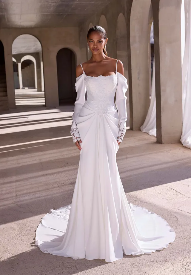 morilee-myka-crepe-brautkleid-fit-and-flare-mit-rmeln image 1