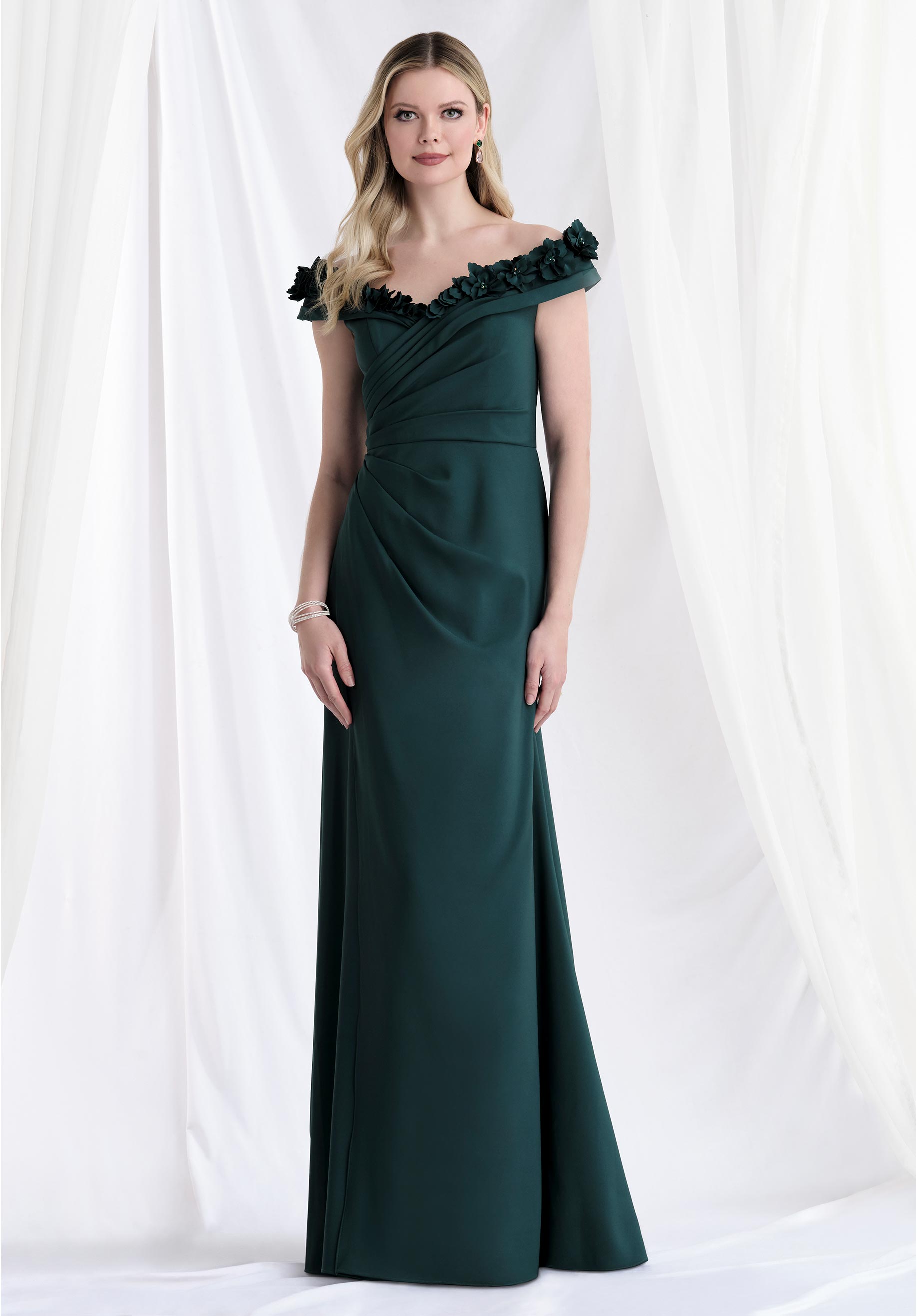 morilee-abendkleid-wickel-oberteil-fit-flare-crepe-floral image 1