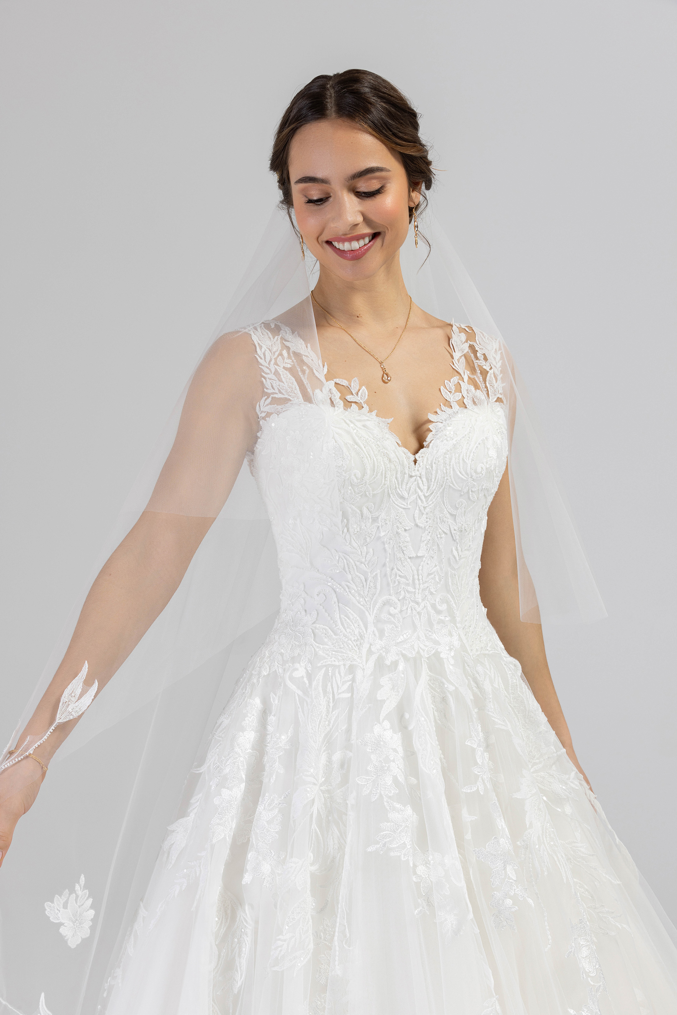 eglantine-lucie-brautkleid-in-ivoire-wei-gr-en-34-74 image 2