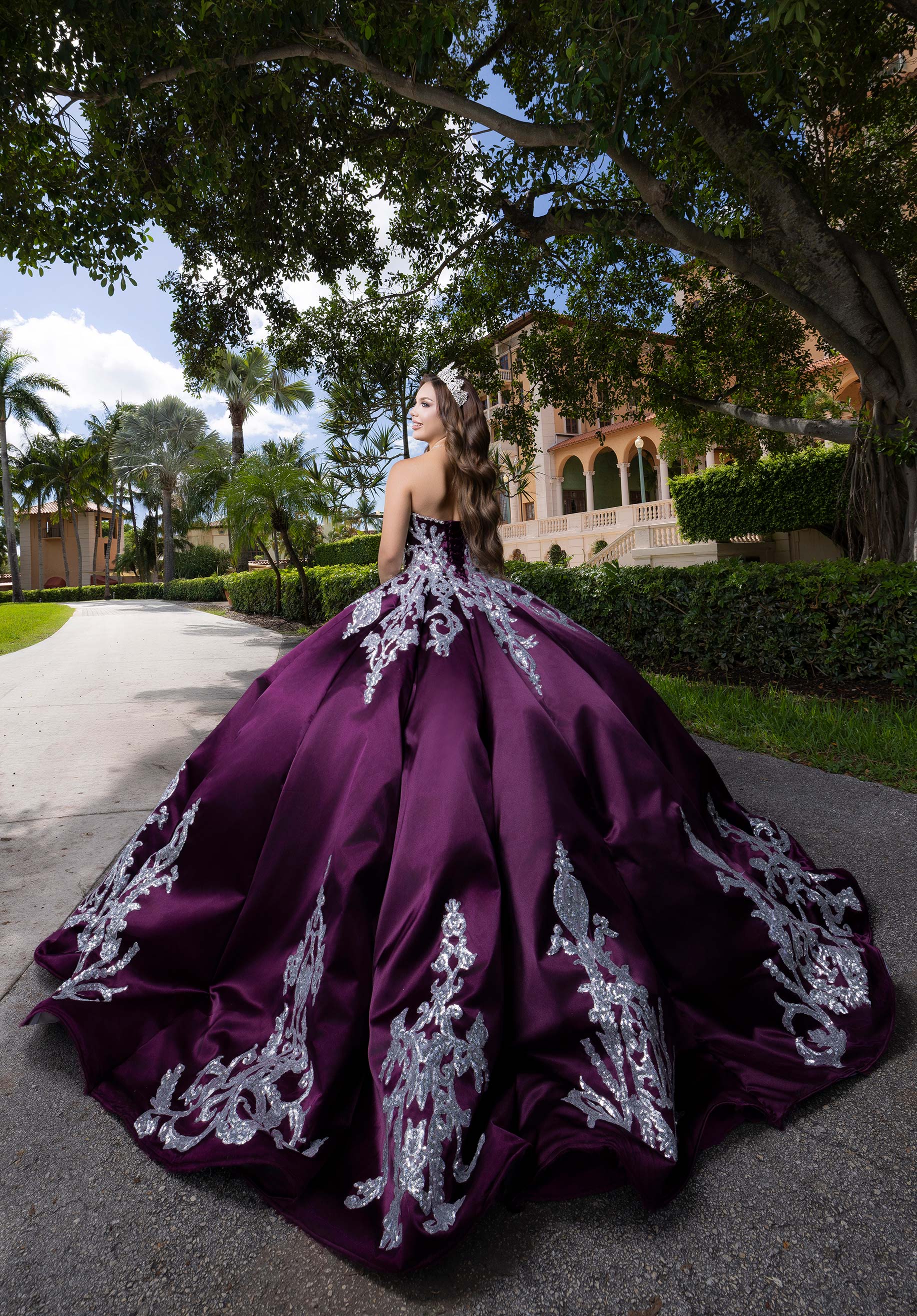 morilee-vizcaya-belinda-quincea-era-ballkleid-satin image 4