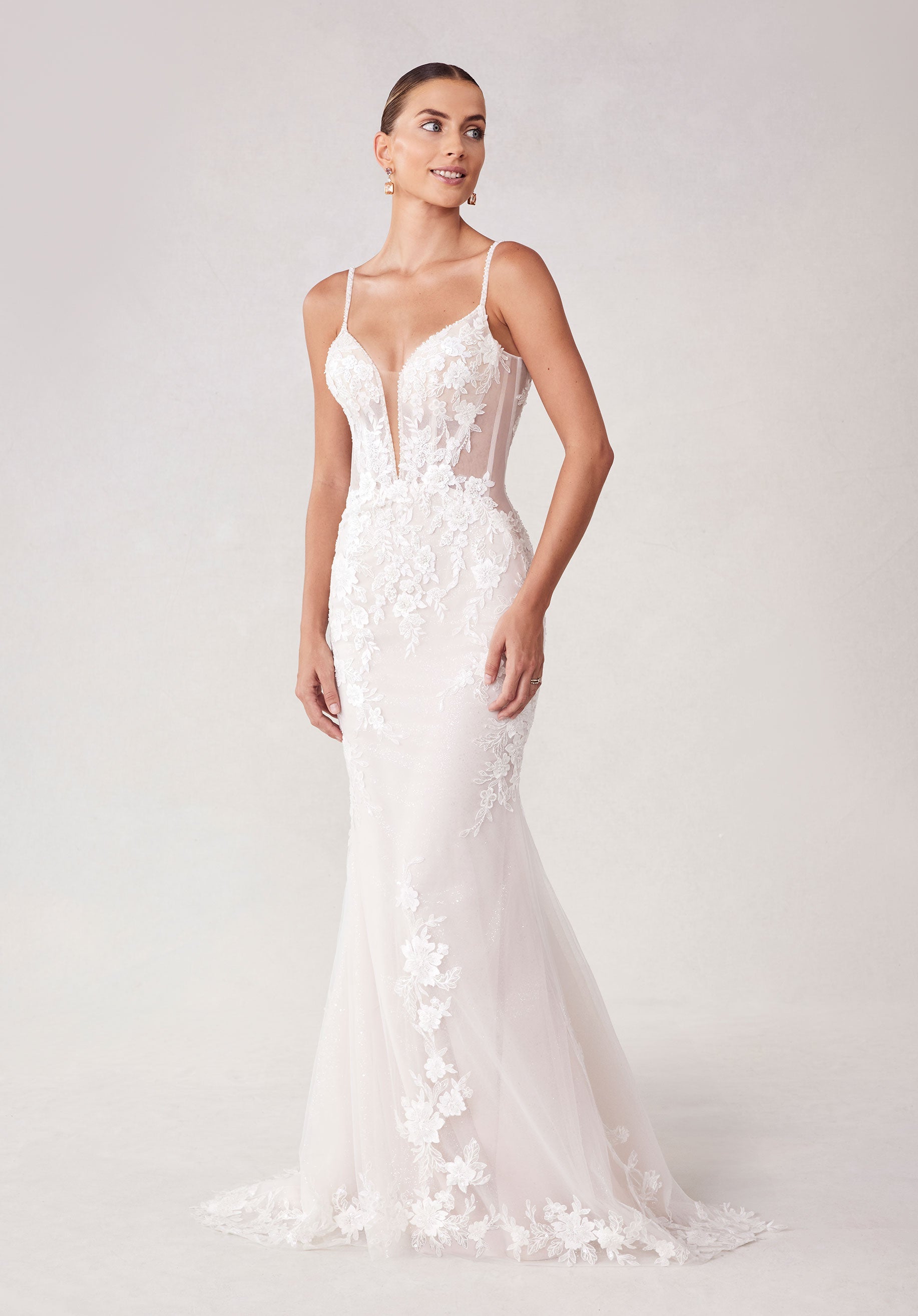 morilee-sinclair-brautkleid-fit-flare-mit-plunge-ausschnitt image 7