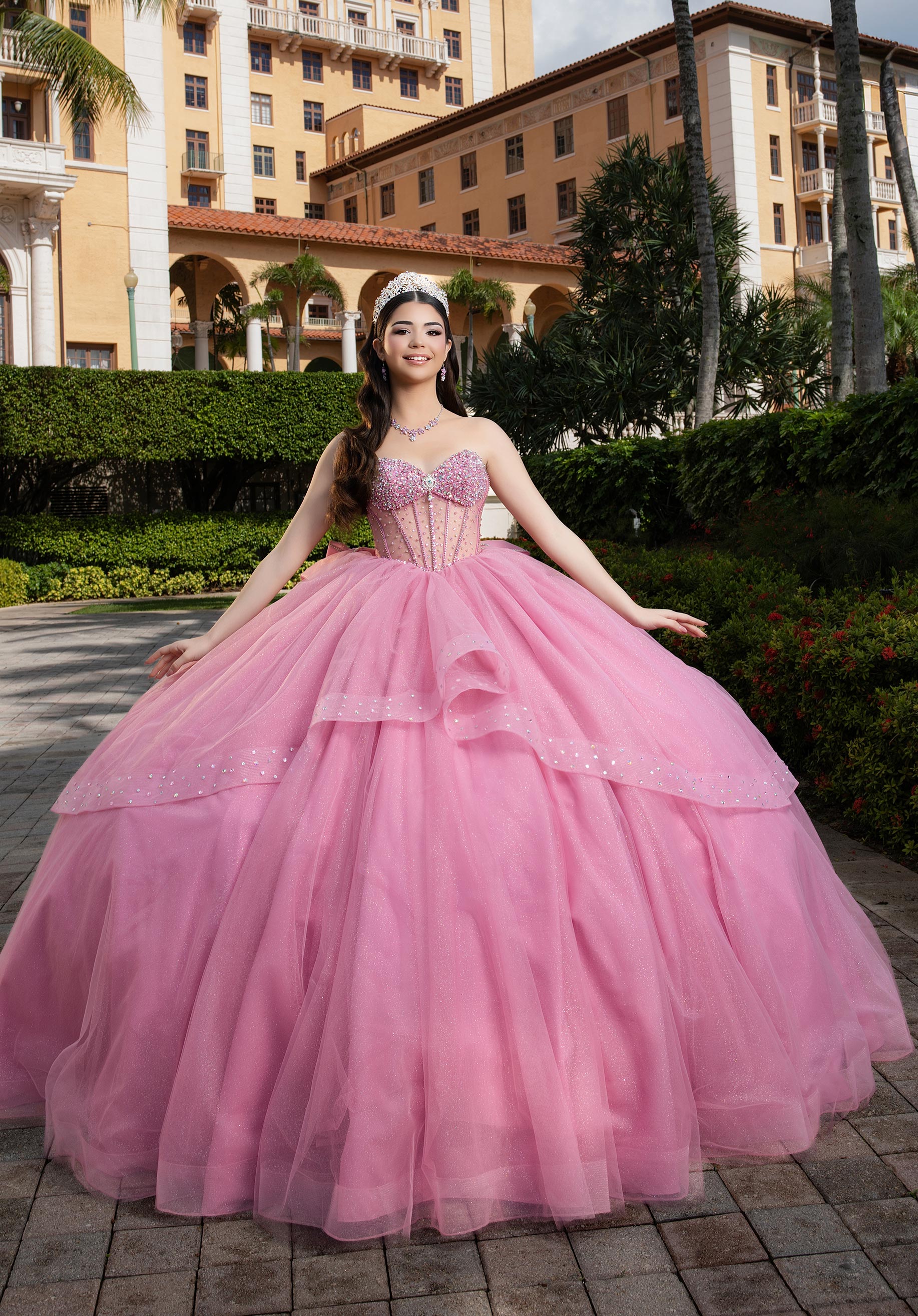 morilee-vizcaya-aubree-quincea-era-kleid-glitzer image 7