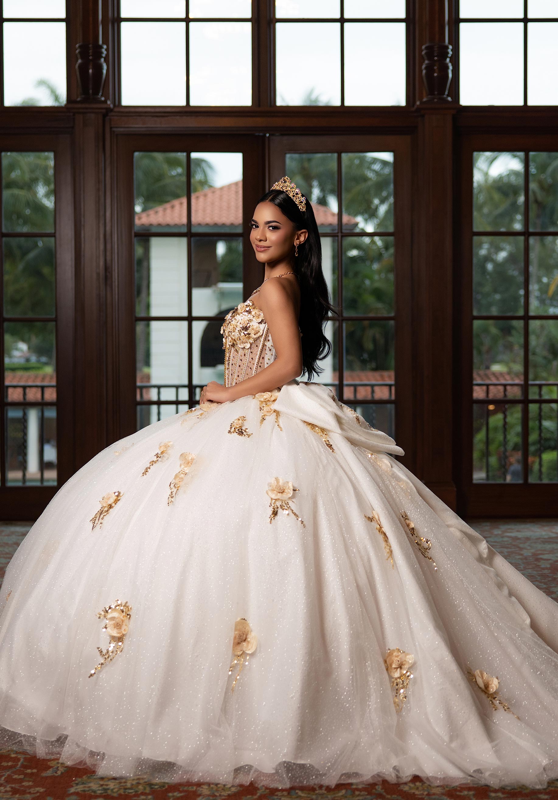 morilee-vizcaya-alexis-quincea-era-kleid-mit-rosetten image 6