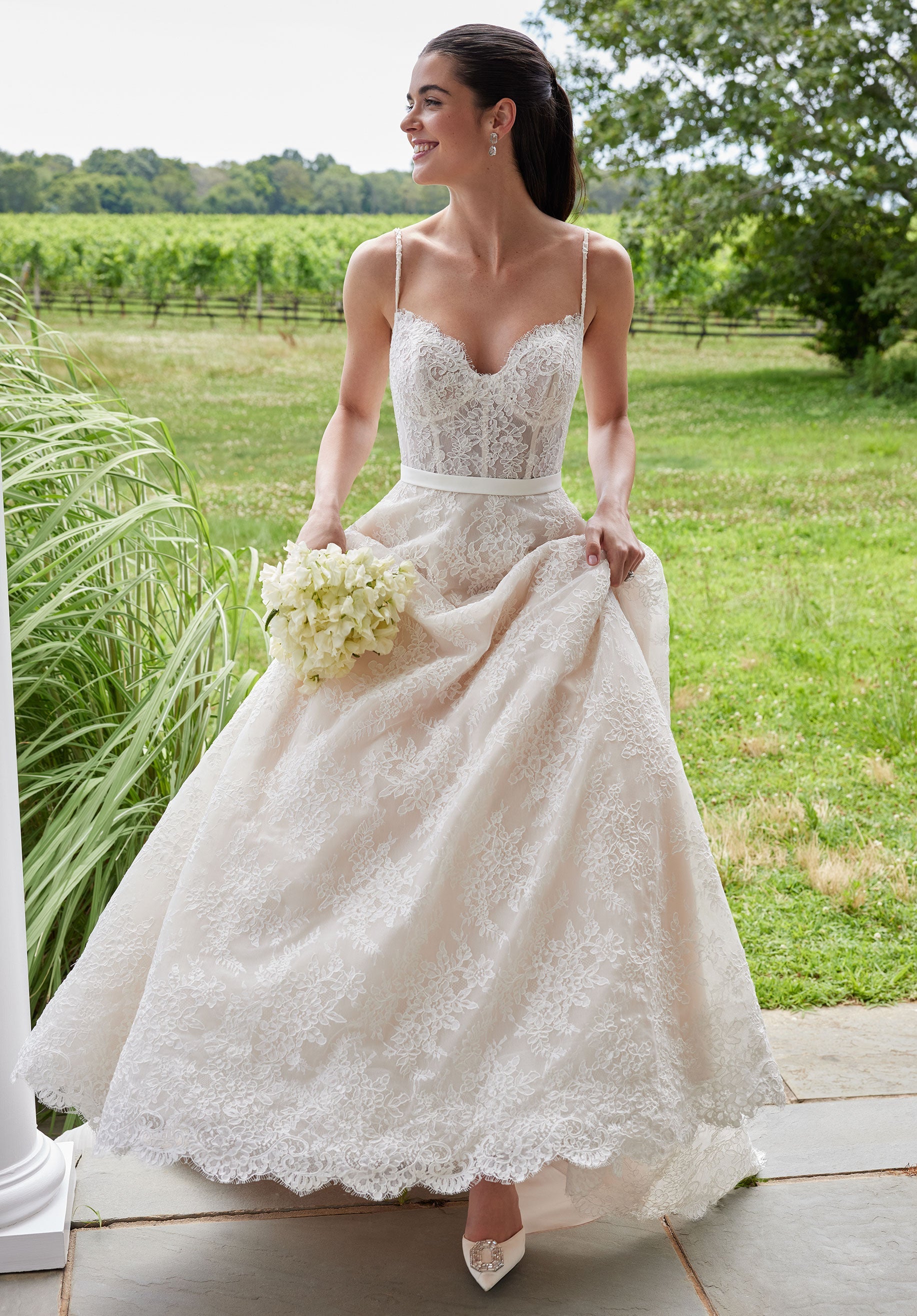 morilee-speare-brautkleid-ballkleid-alencon-spitze-korsett image 6