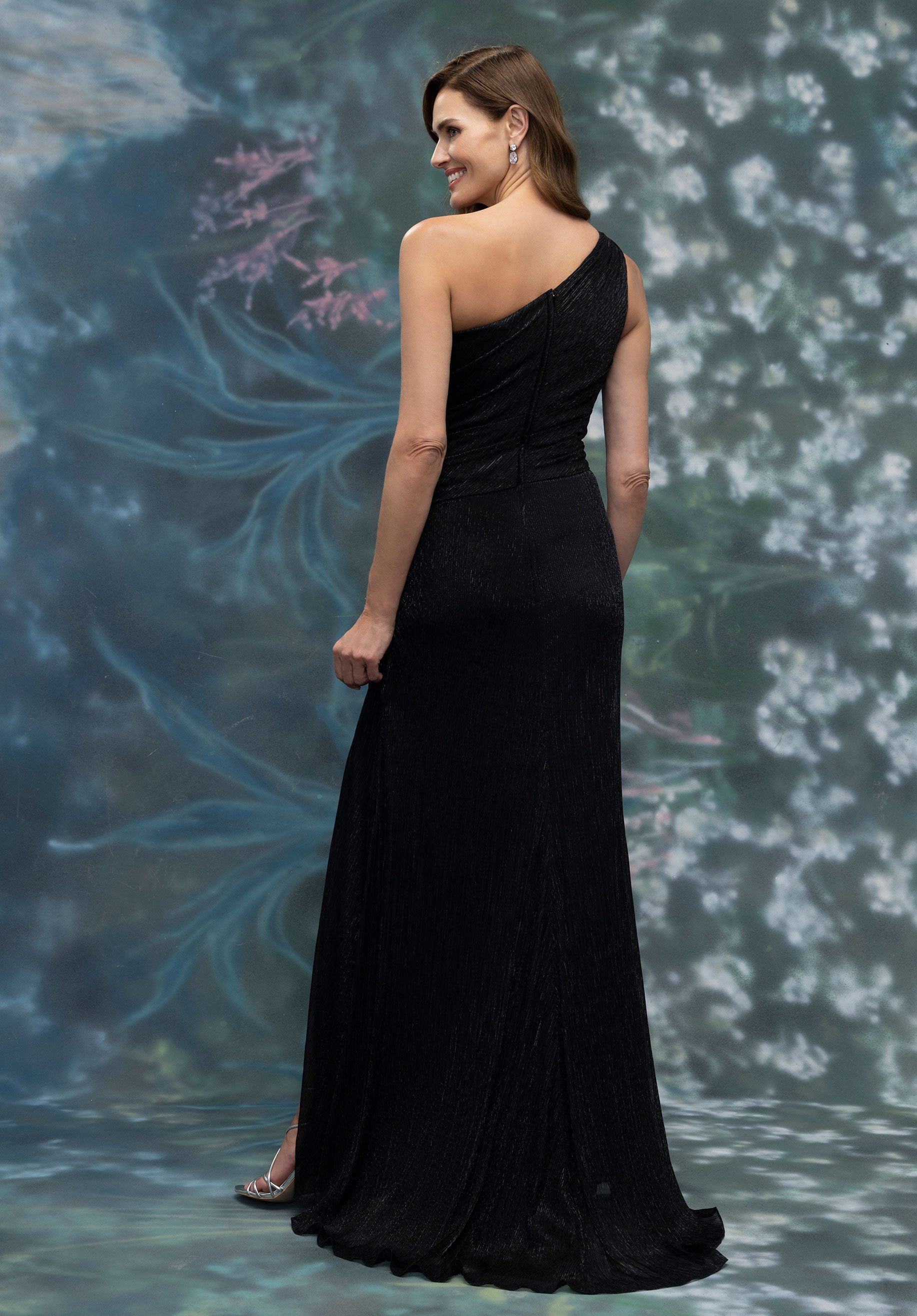 morilee-draped-one-shoulder-metallic-knit-sheath-abendkleid image 5