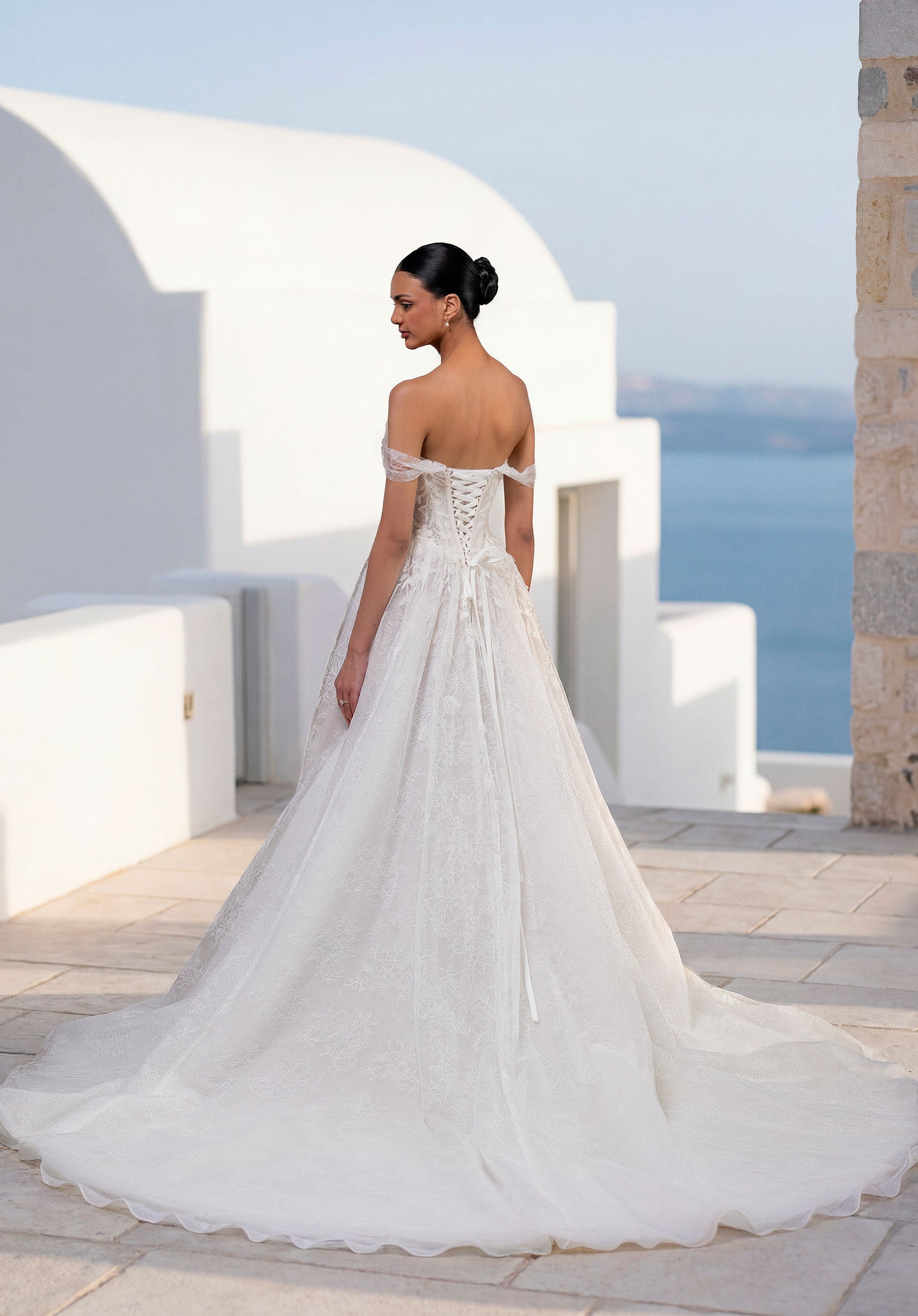 morilee-temperley-brautkleid-a-linie-aus-chantilly-spitze image 3