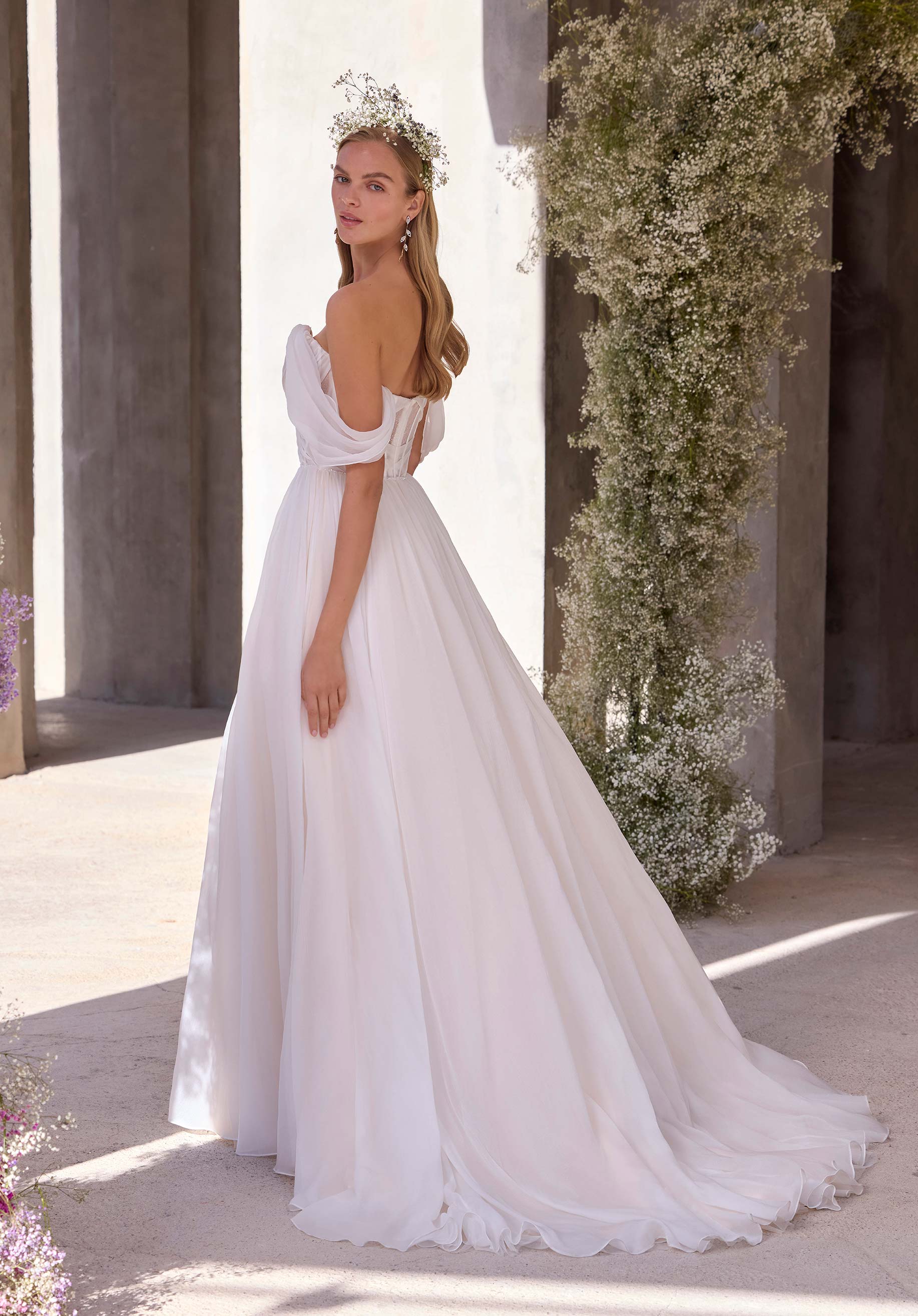 morilee-levana-brautkleid-off-shoulder-organza-a-linie-in-ivory-honey image 4