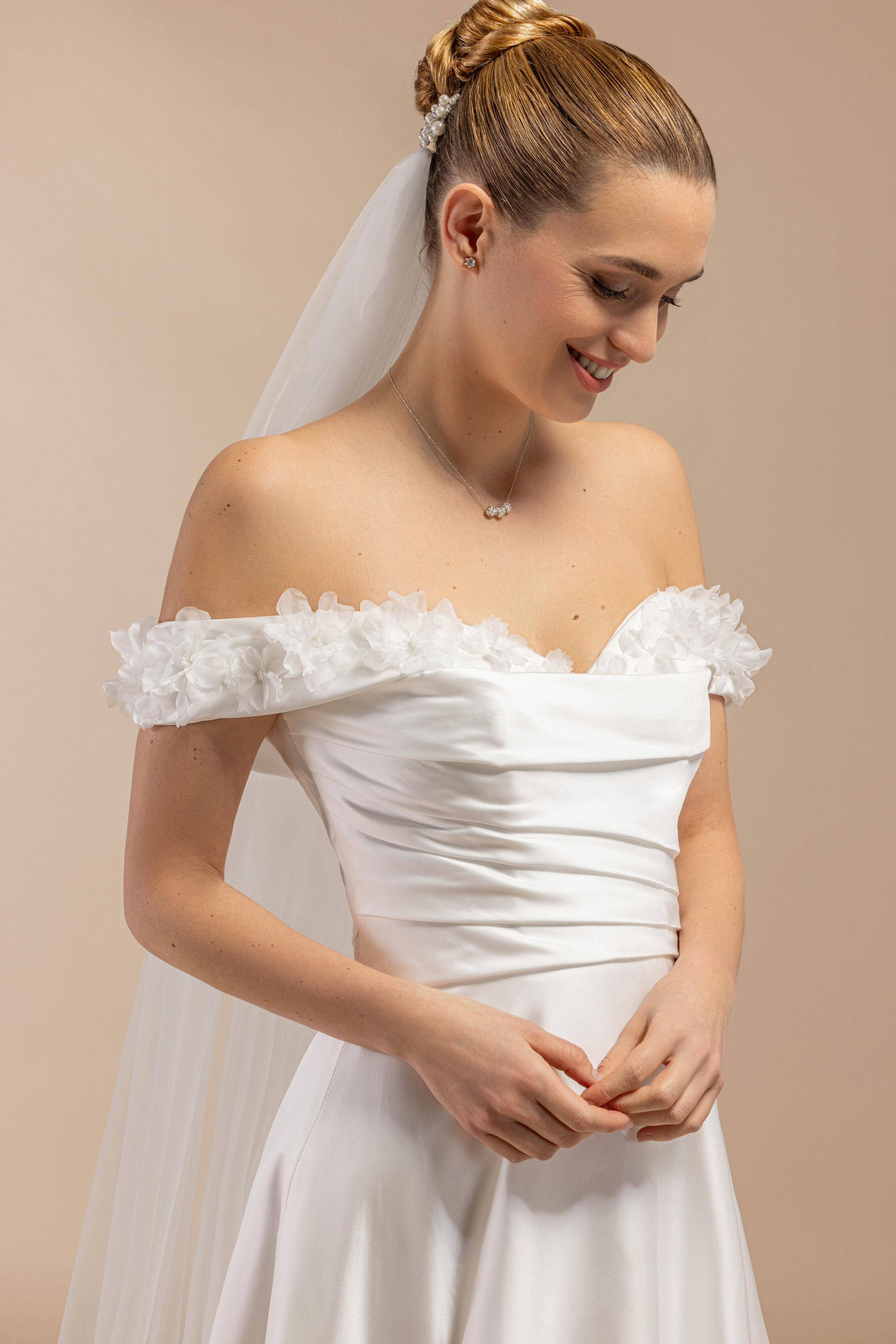 eglantine-begonia-brautkleid-ivoire-gr-34-70 image 2