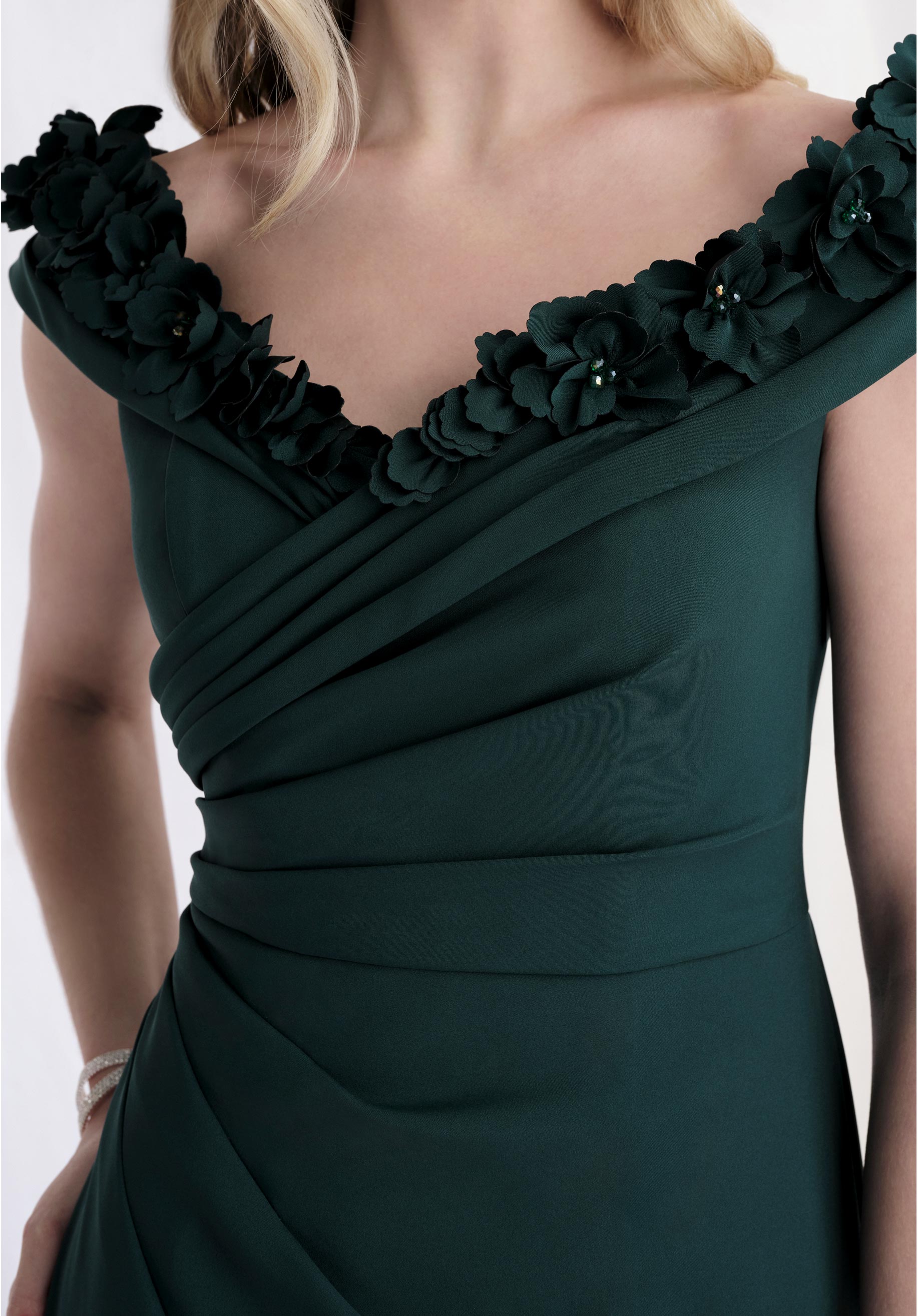morilee-abendkleid-wickel-oberteil-fit-flare-crepe-floral image 5