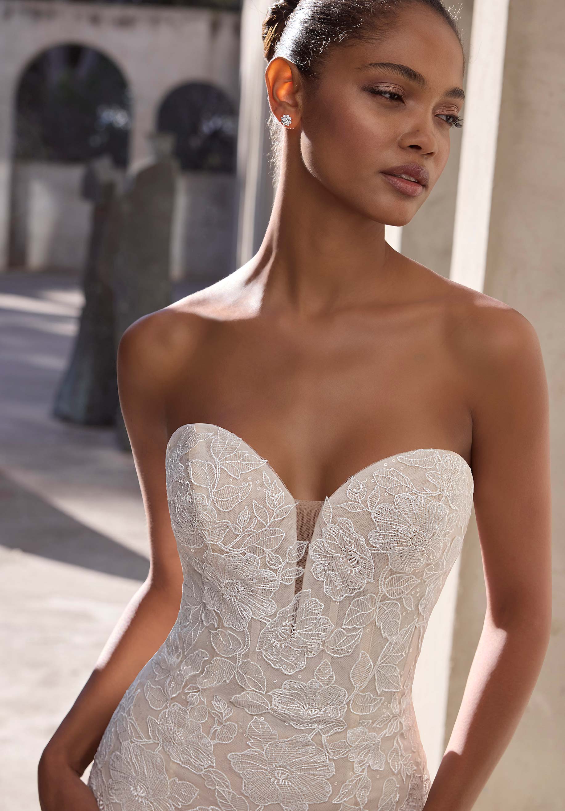 morilee-maliska-brautkleid-fit-und-flare-t-ll-mit-bl-ten-und-puffschal image 2