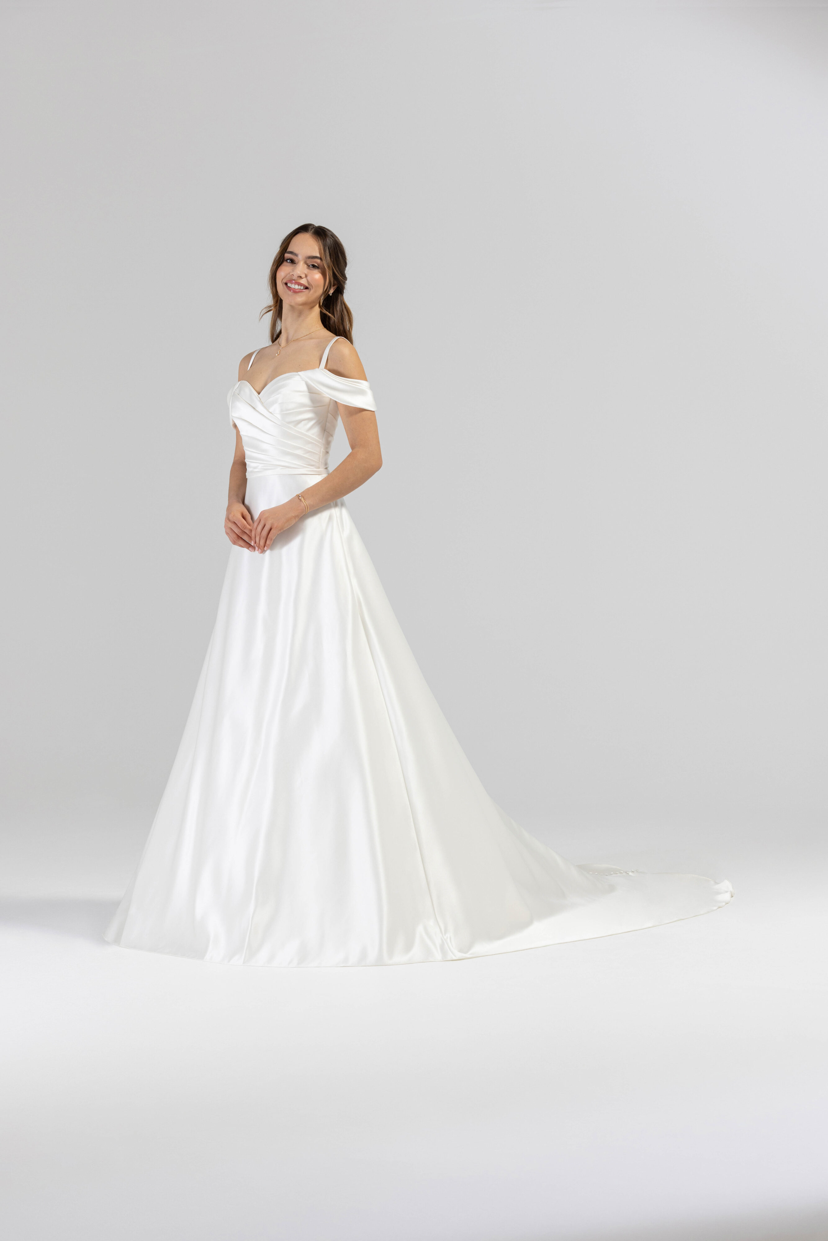 eglantine-laetitia-brautkleid-ivory-wei-gr-34-60-mit-wechseltr-gern image 5
