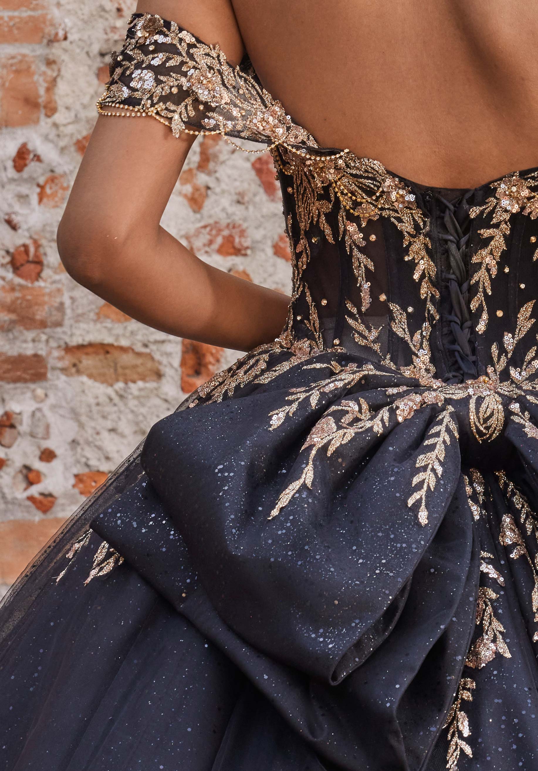 morilee-vizcaya-aliea-quincea-era-kleid-glitzert-ll image 4