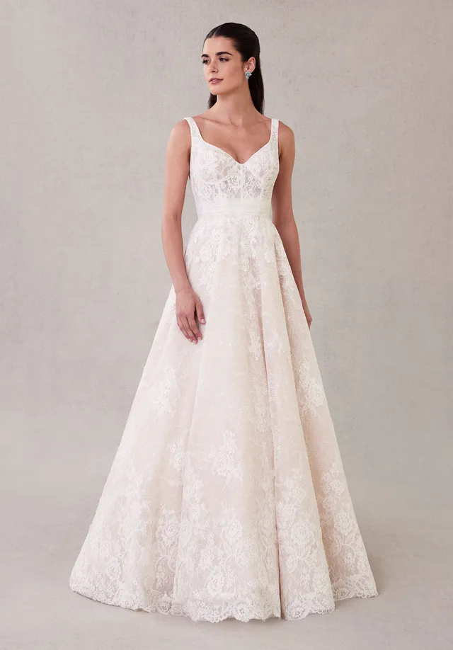 morilee-selah-ballkleid-aus-alencon-spitze-mit-schleifensch-rpe image 1