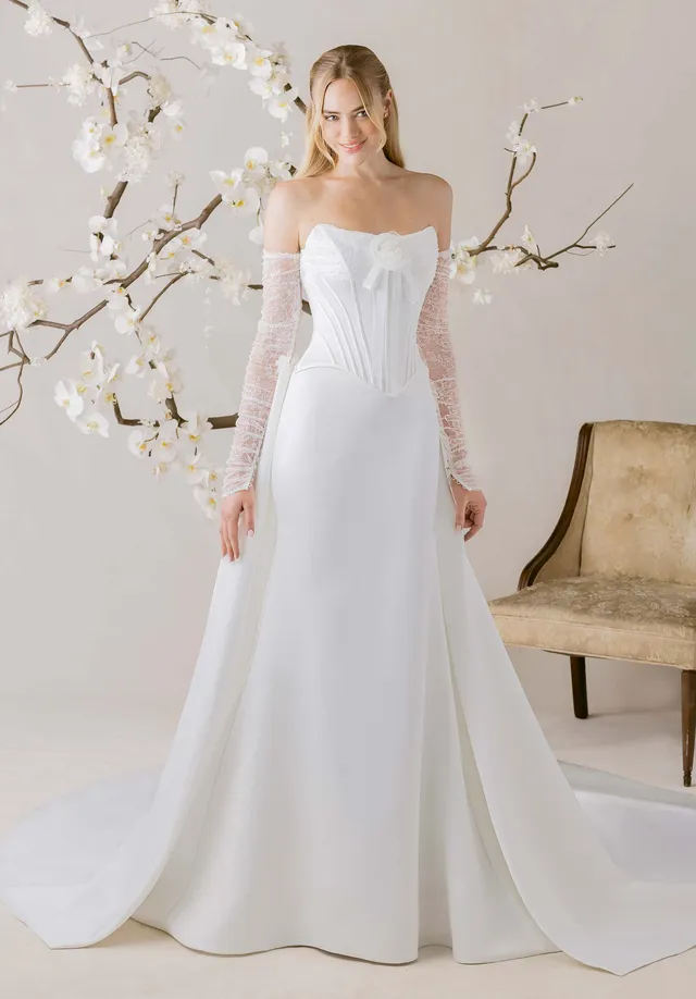 morilee-fouett-brautkleid-fit-and-flare-aus-satin-mit-berrock image 1
