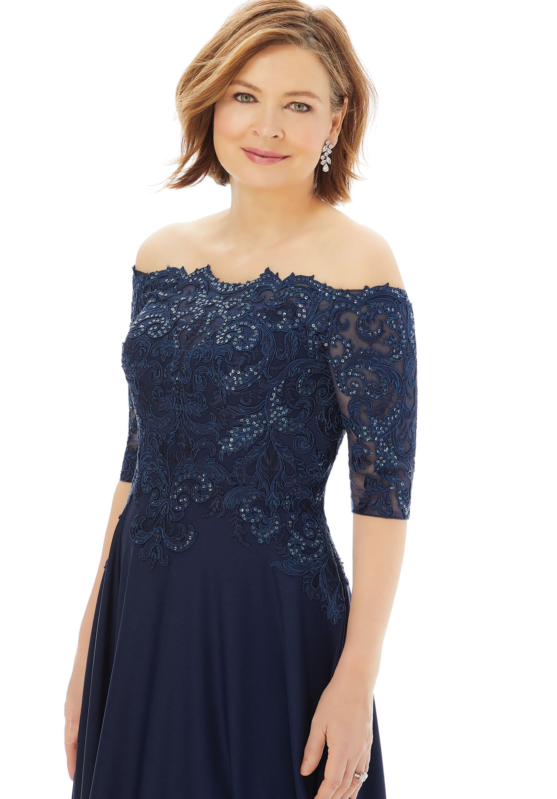 morilee-a-line-abendkleid-mit-perlen-und-applikationen-aus-stretch-crepe image 2