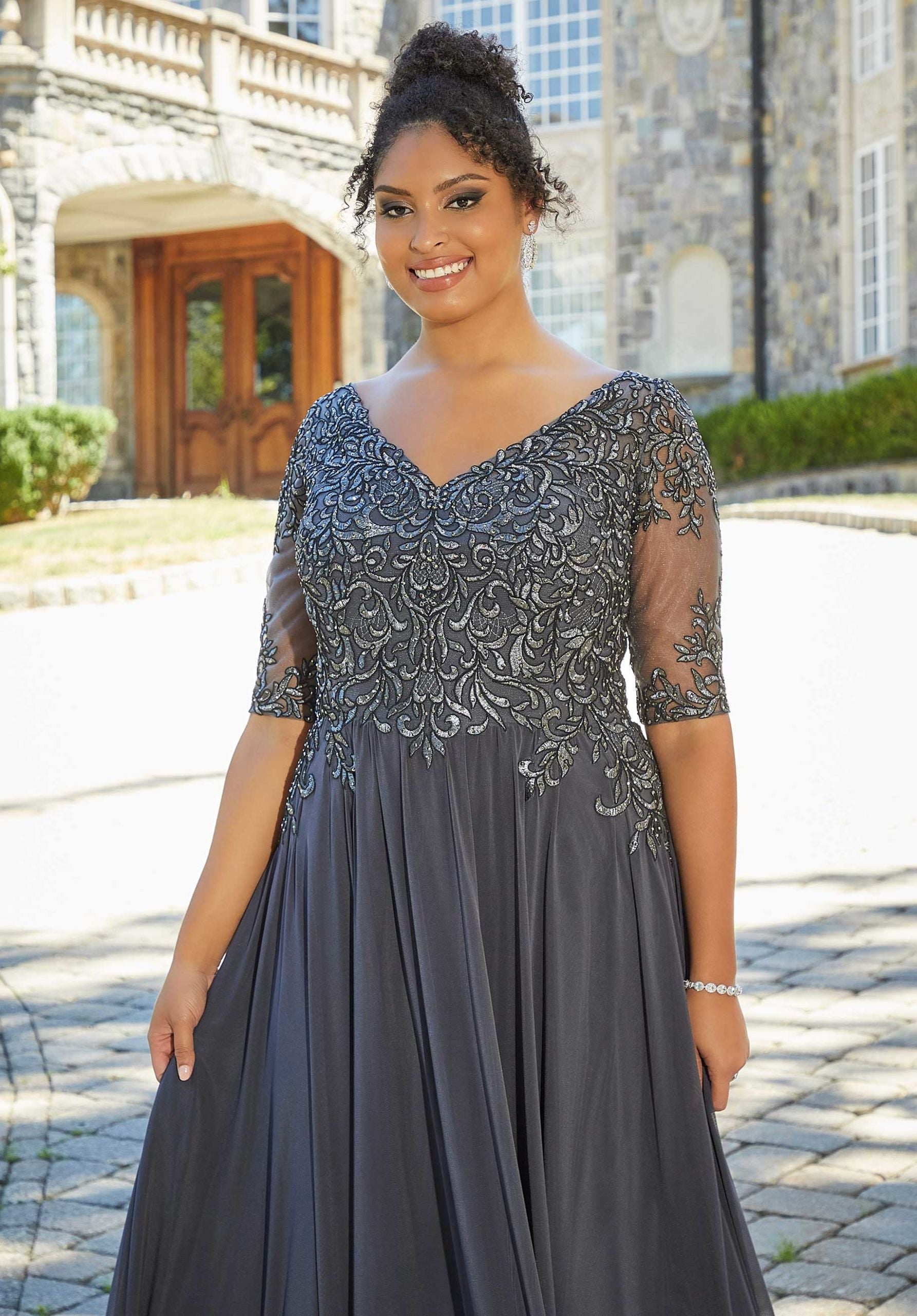 morilee-festkleid-stretch-mesh-v-neck-perlenapplikation image 6