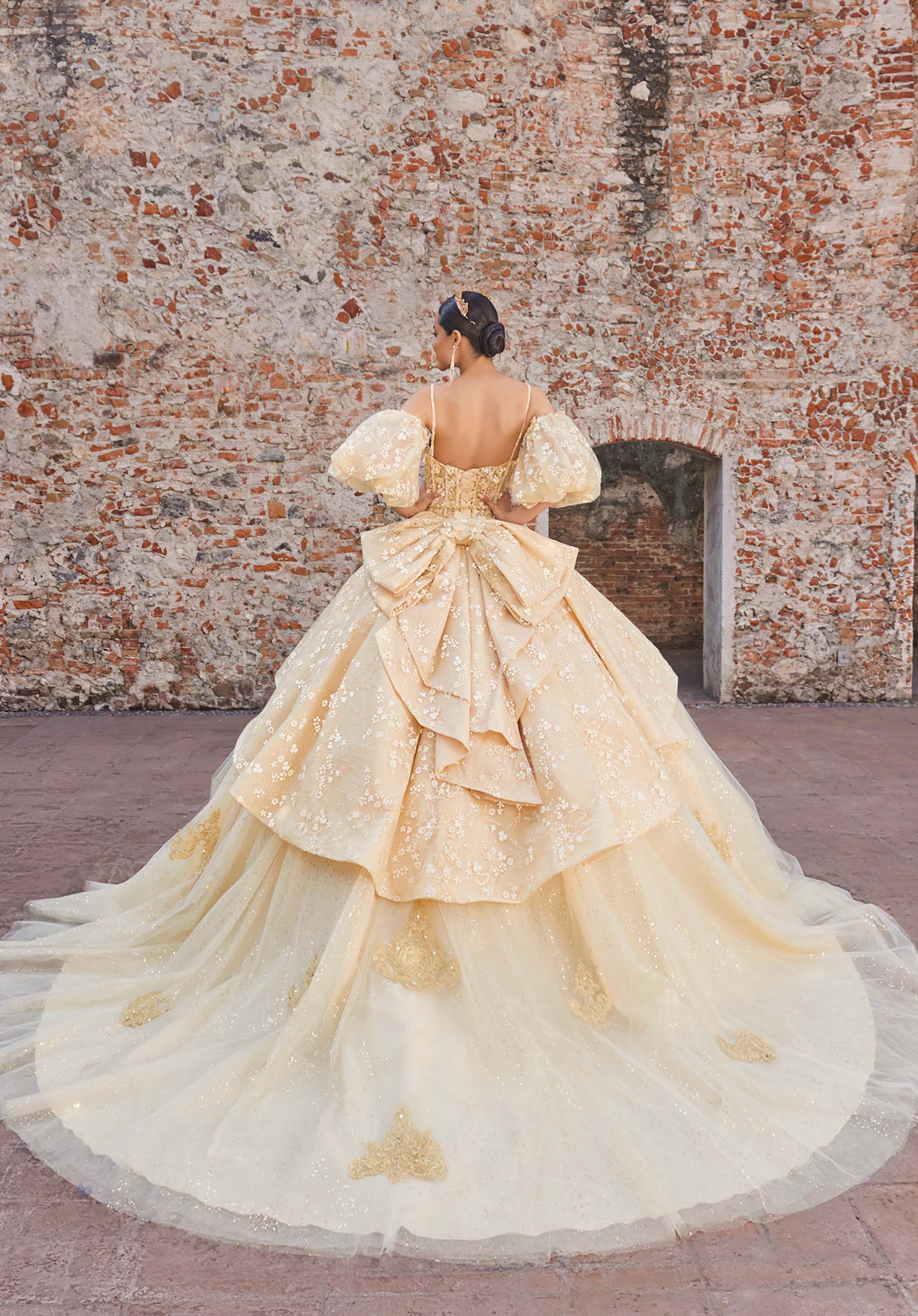 morilee-vizcaya-audrey-quincea-era-kleid-mit-korsett-und-ballon-rmeln image 7