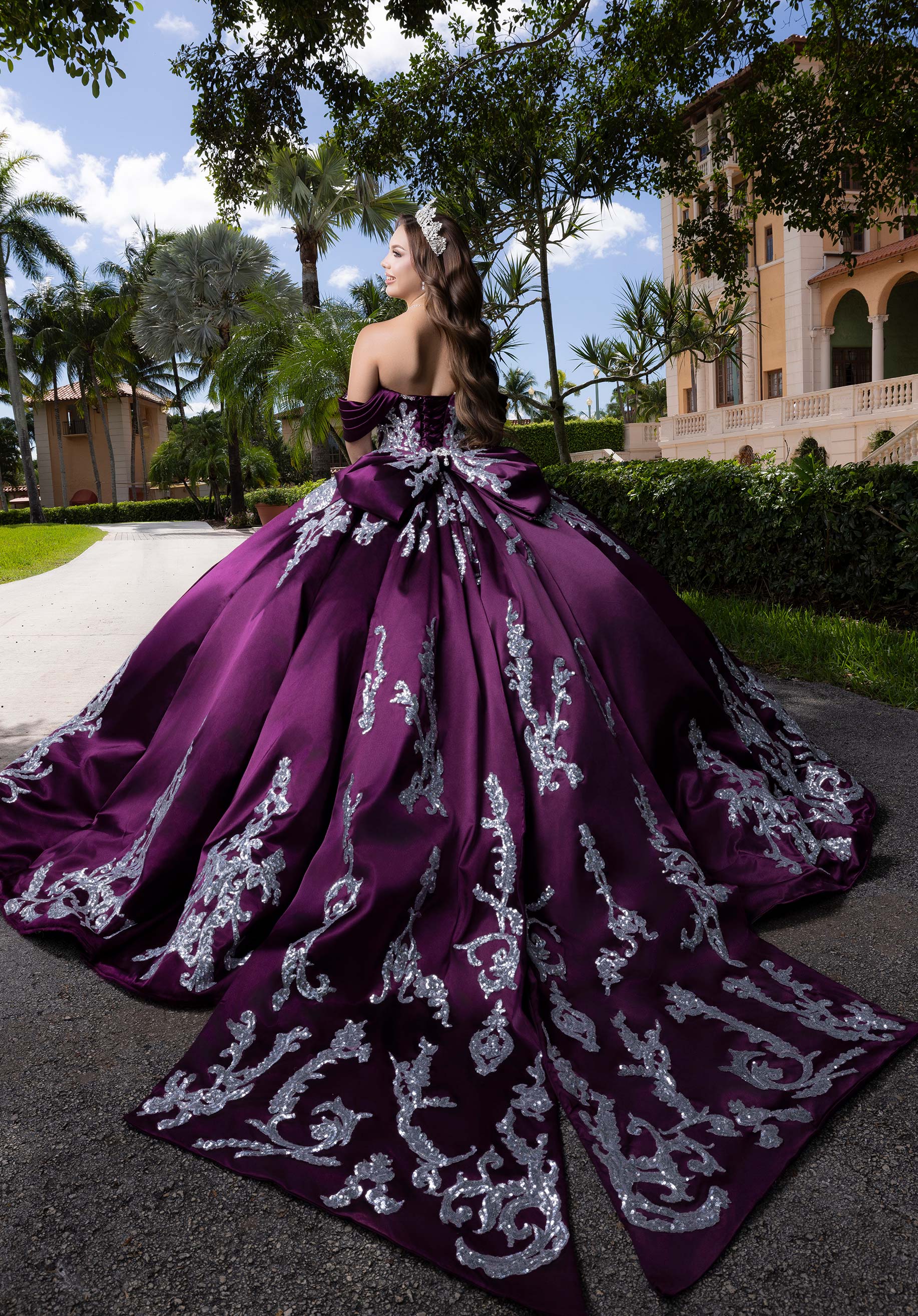 morilee-vizcaya-belinda-quincea-era-ballkleid-satin image 3