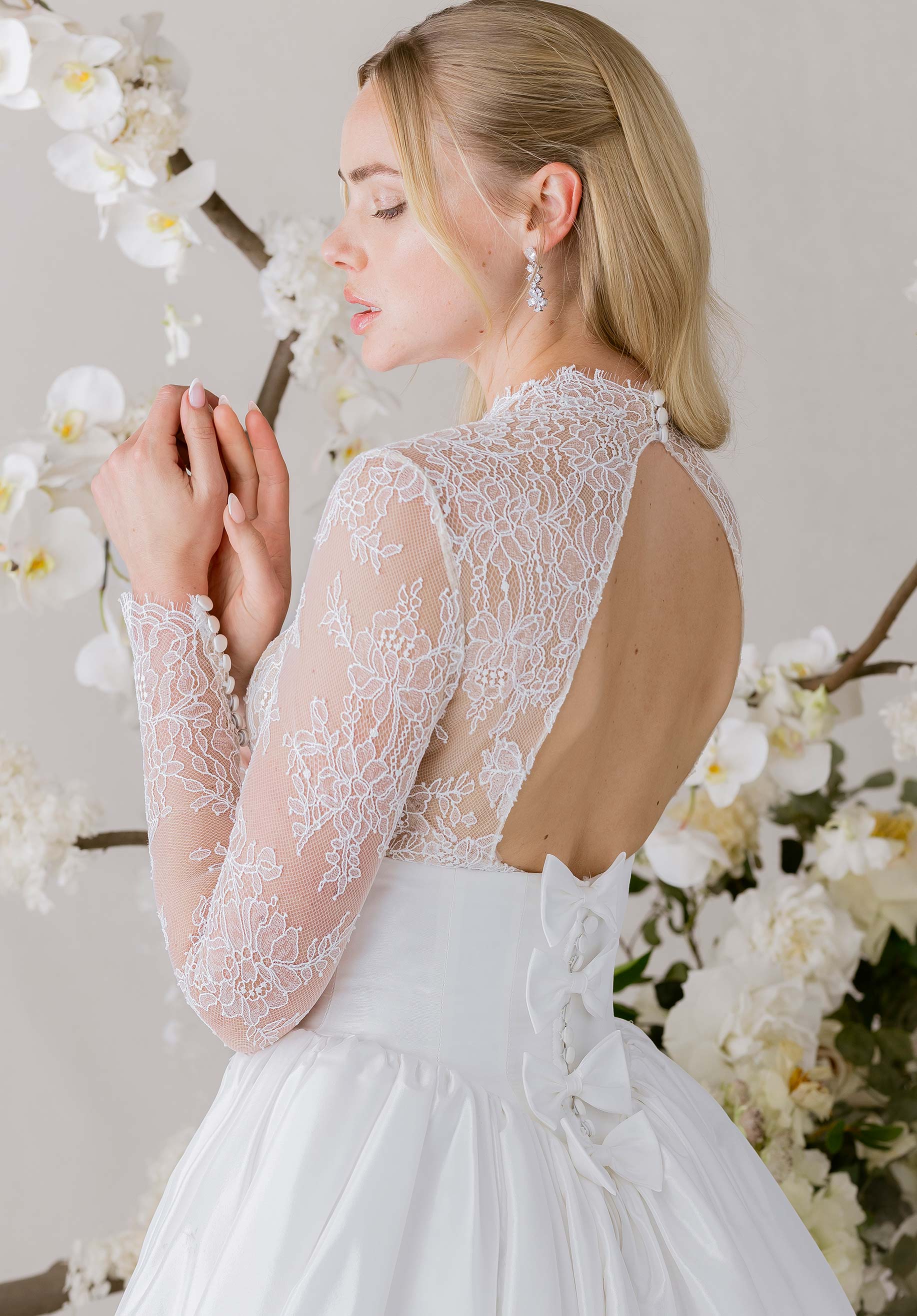 morilee-vittoria-brautkleid-mini-mit-overskirt image 6