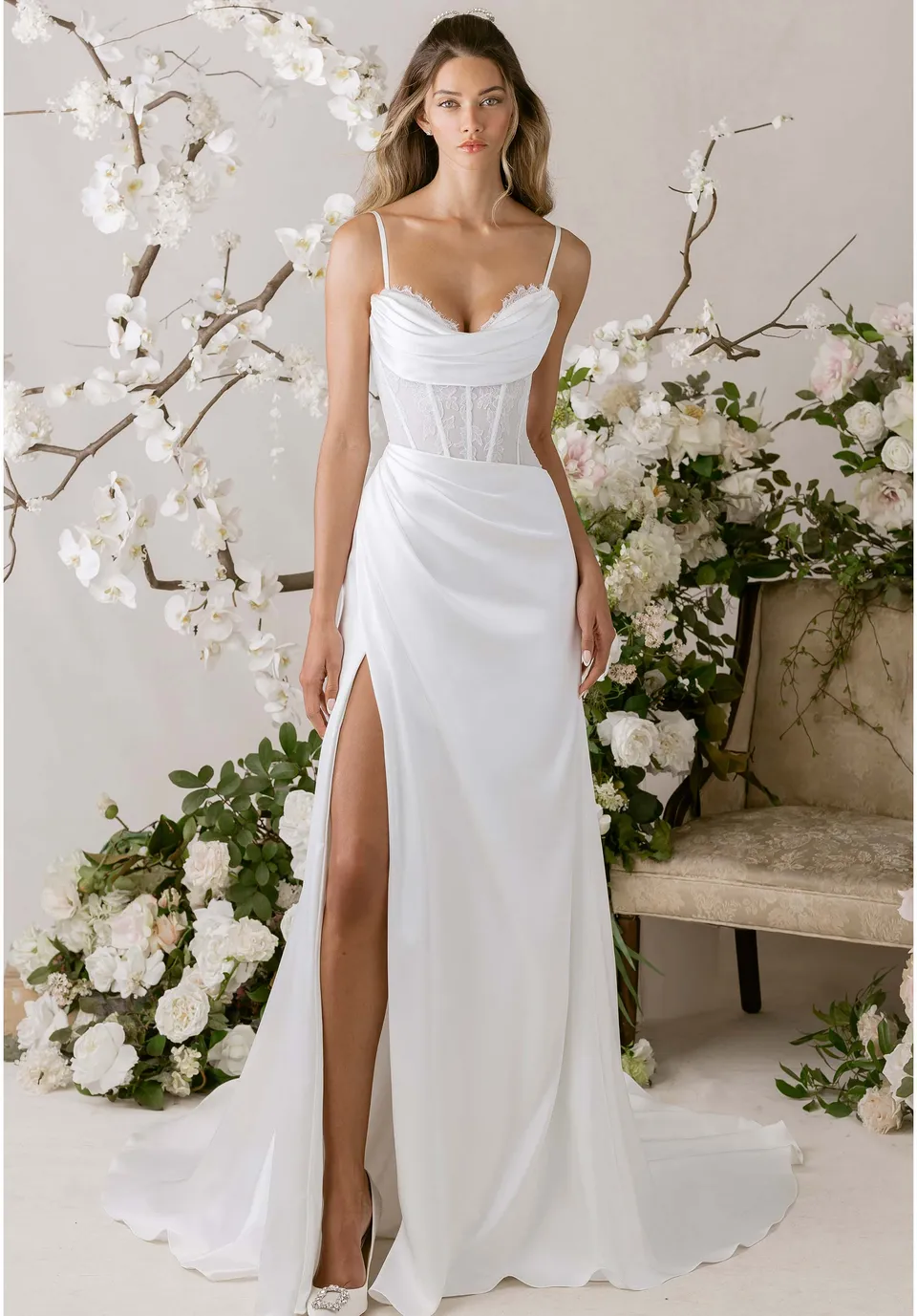 morilee-irina-sheath-brautkleid-aus-satin-mit-spitze image 1